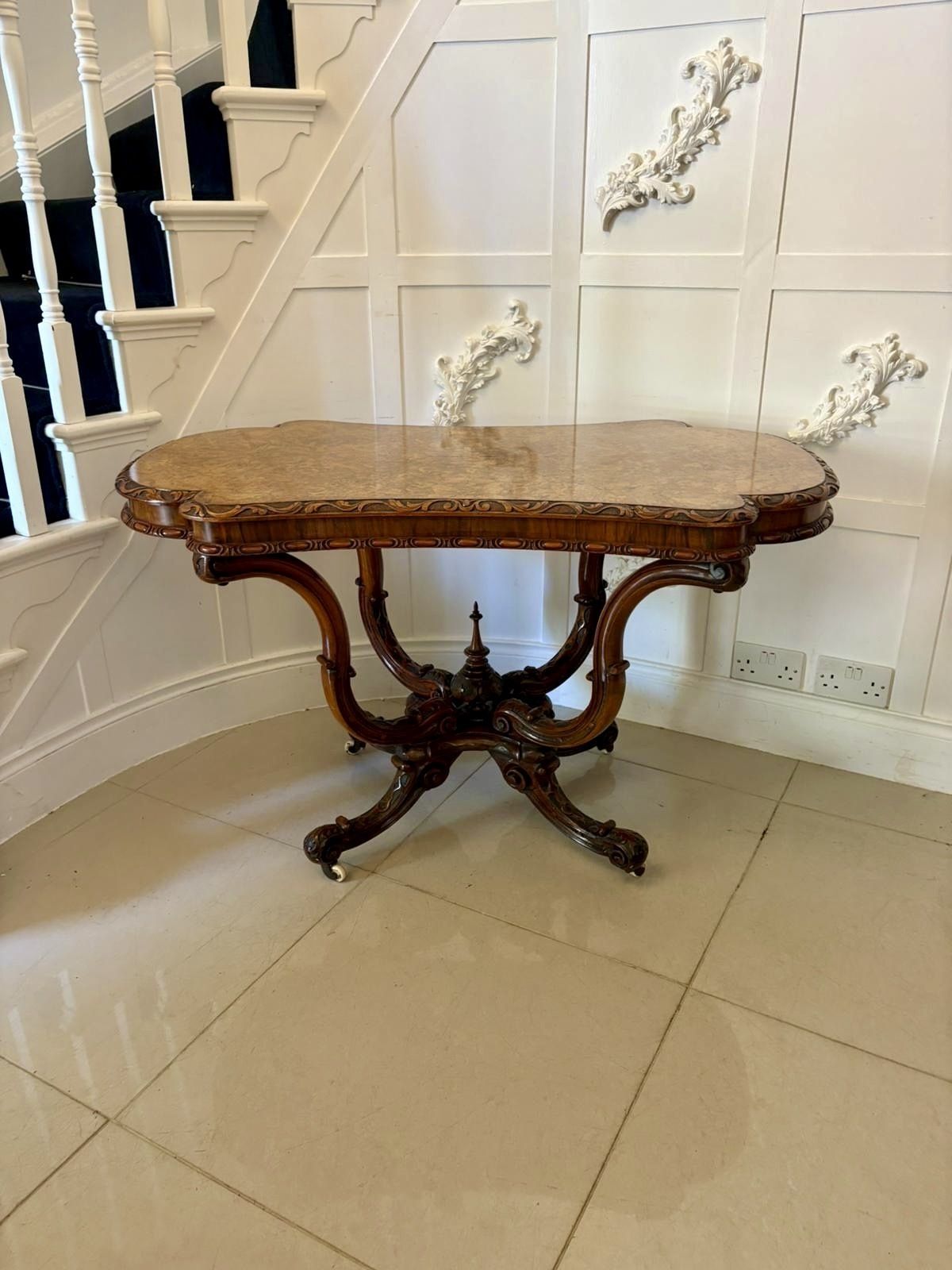 Outstanding Quality Antique 19 Century Carved Burr Walnut Centre Table