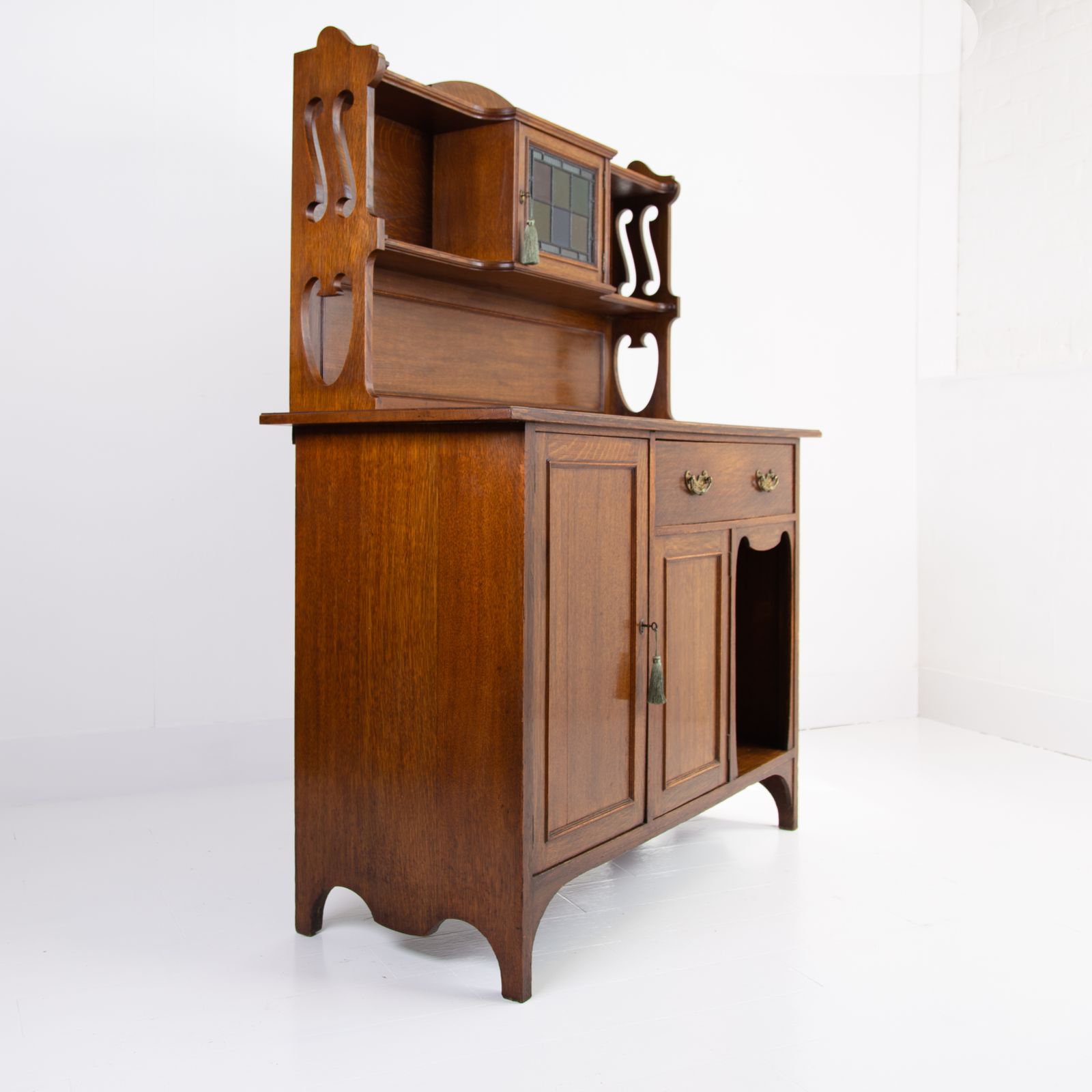 English Arts And Crafts Oak Cabinet 1910