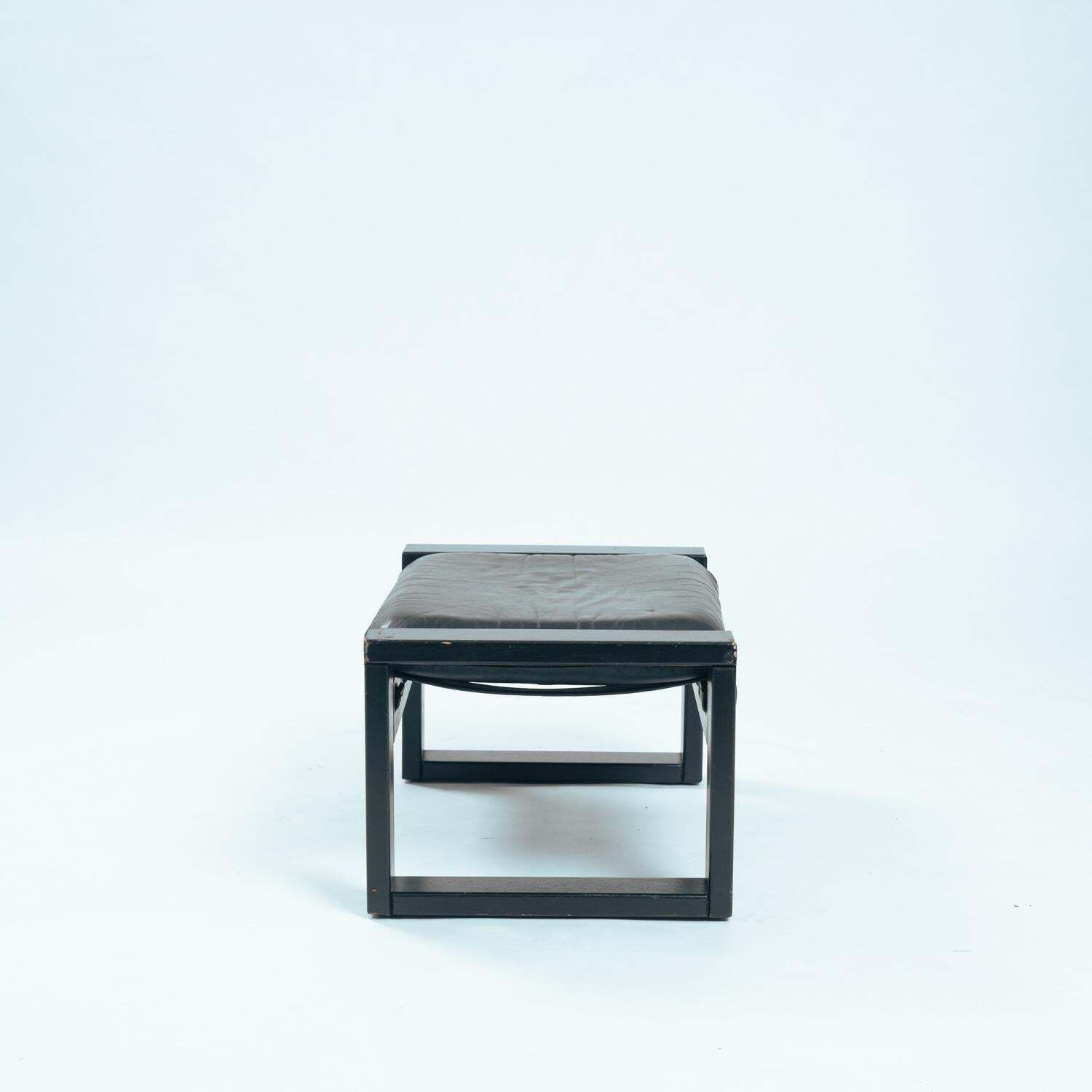 photo furniture Sonja Wasseur Brutalist Easy Chairs, Ottoman In Oak With Leather Straps, Set Of2