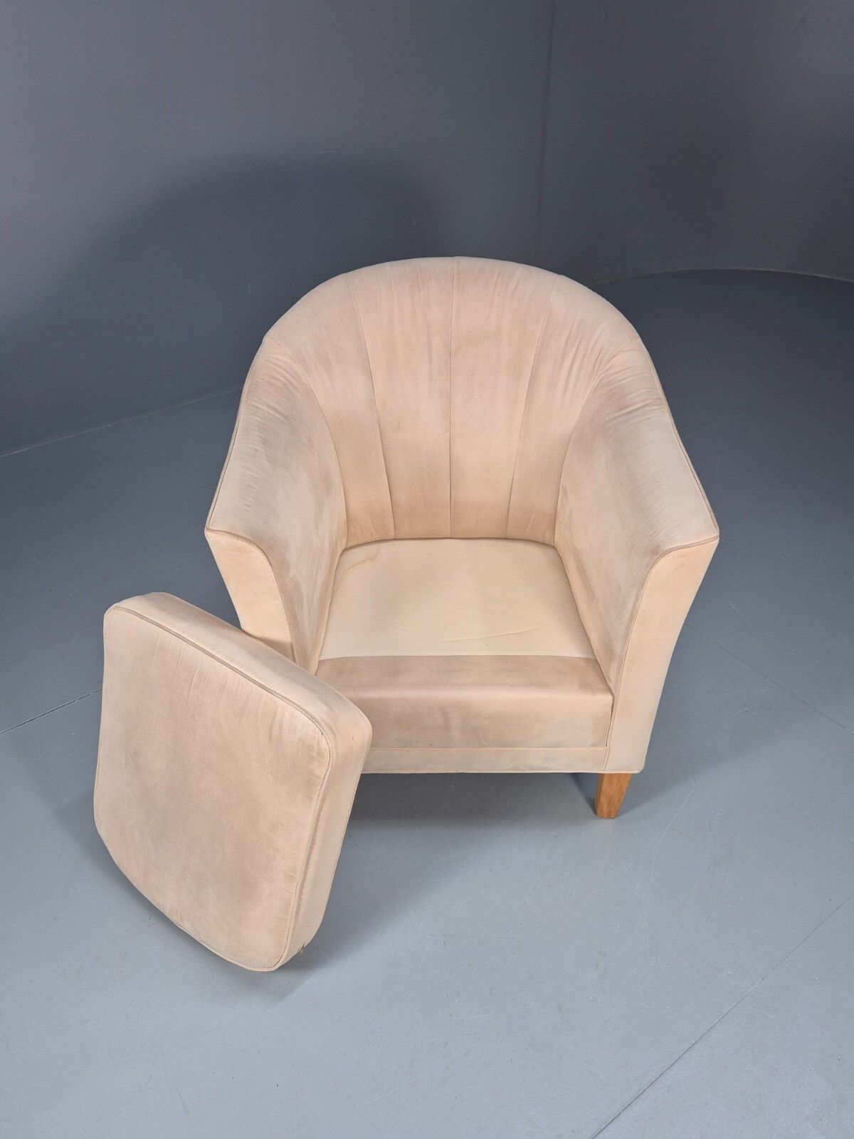 Mordern Danish Cream Faux Suede Tub Chair Beech Legs Eb9308 Mnor photo Furniture