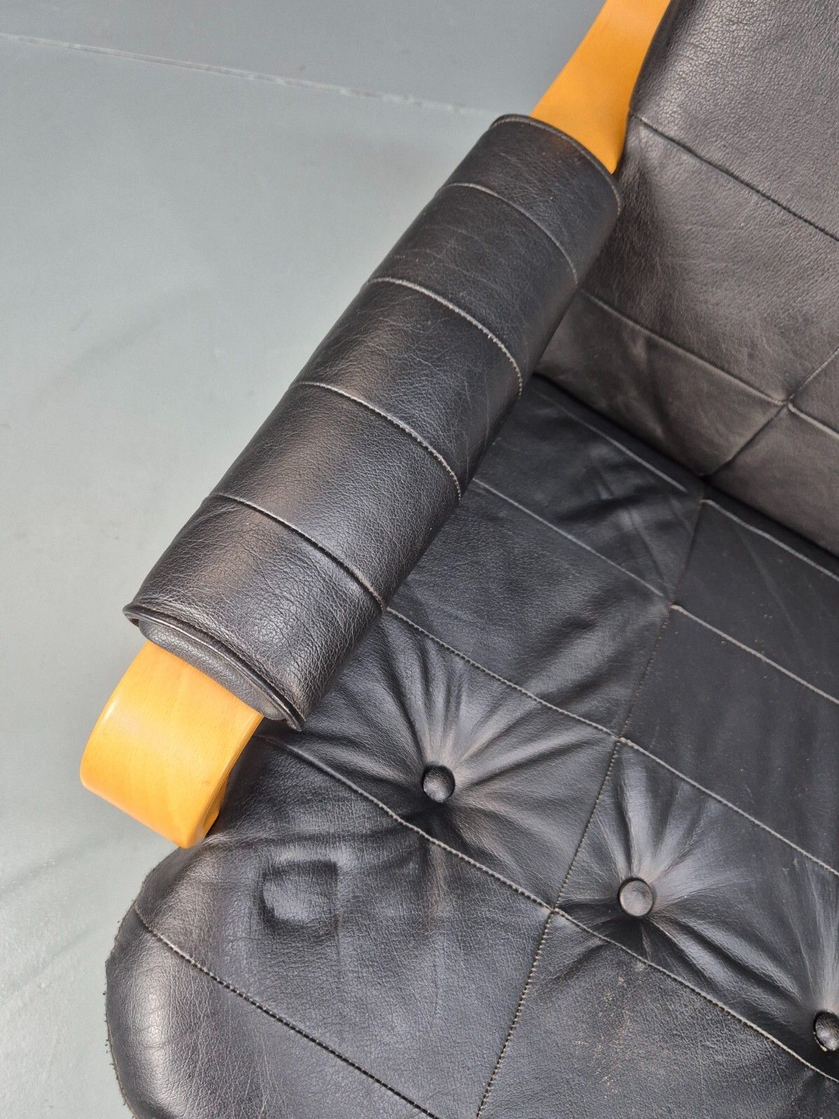 Vintage Danish Black Leather And Vinyl Swivel Chair 1980s Retro Mcm Eb9296 Mswi photo 275.0