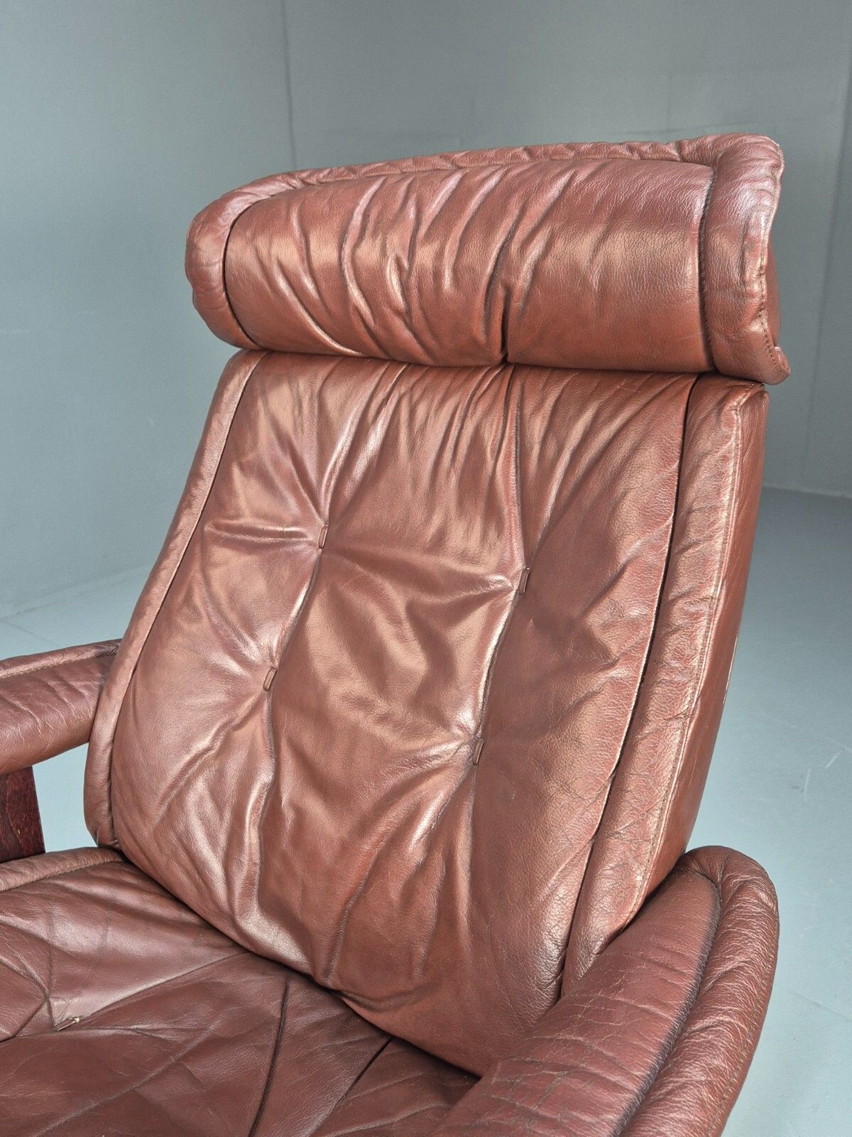 300.0 Brown Leather Ekorness Stressless Swivel Reclining Chair Vintage Eb9279 Mswi photo