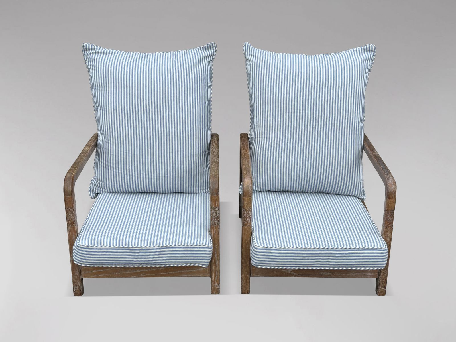 2400.0 Pair Of Reclining Outdoor Garden Armchairs In The Manner Of Liberty & Co photo