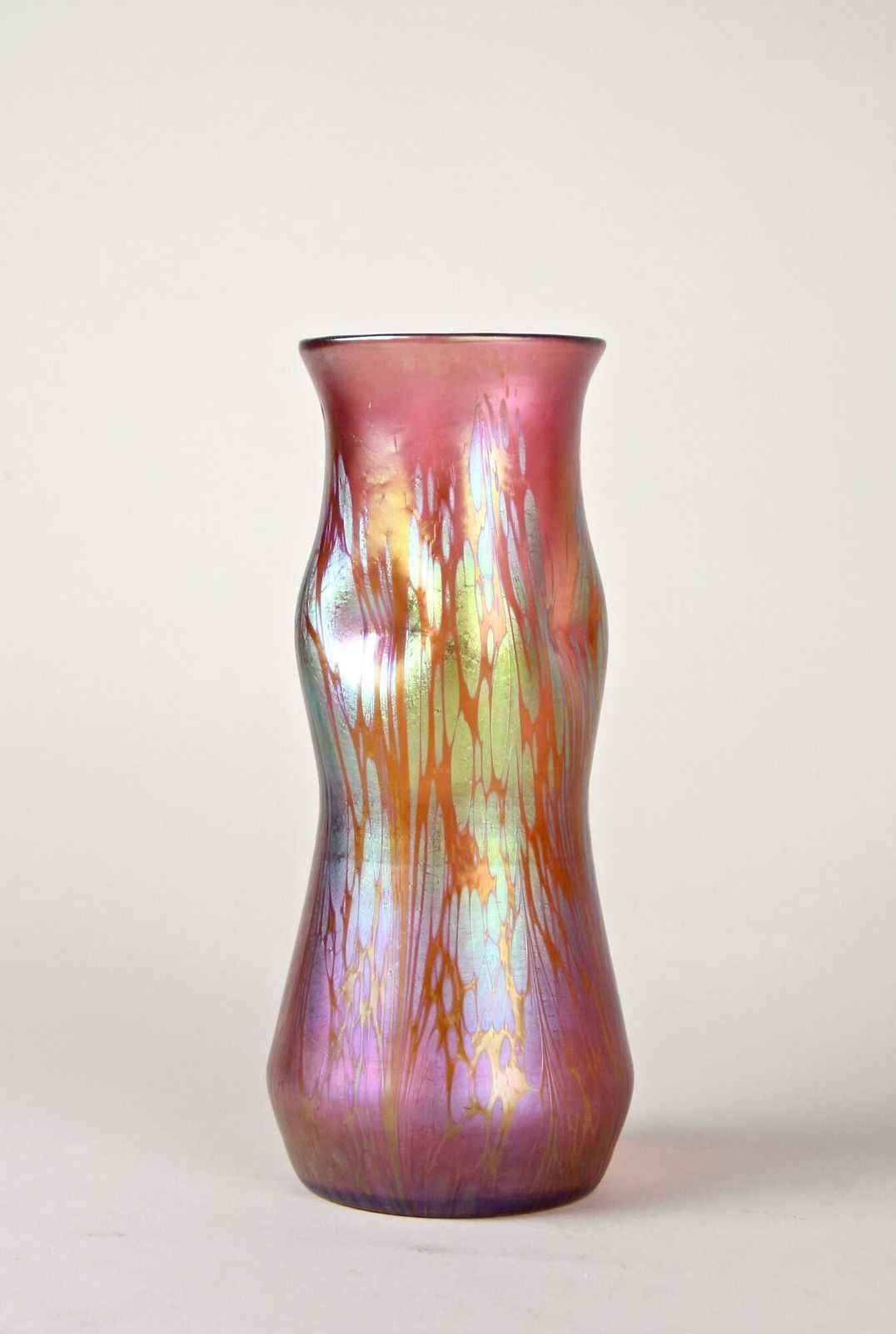 Art Nouveau Glass Vase By Loetz Witwe   Decor Medici Pink Iridescent, Cz, 1902 photo Home Decor