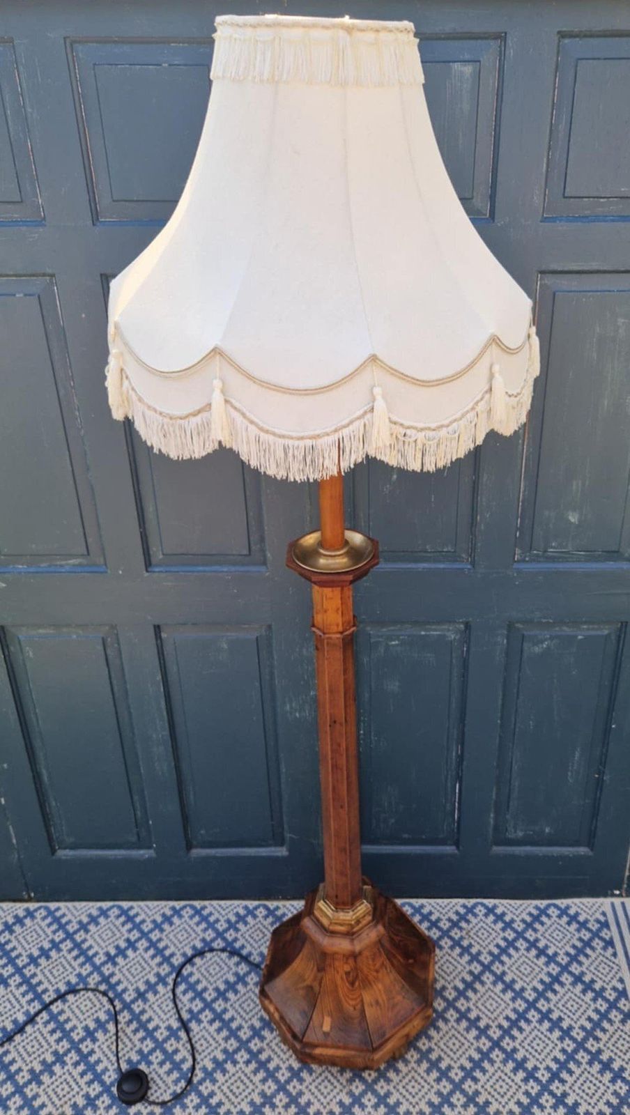 Octagonal Pine Torchere Standard Lamp