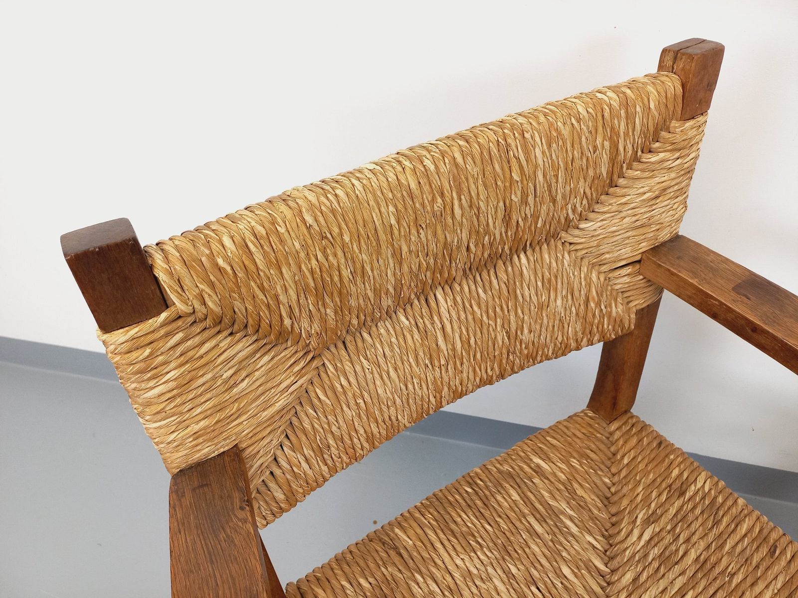 2 Brutalist Armchairs In Oak And Straw photo vintage