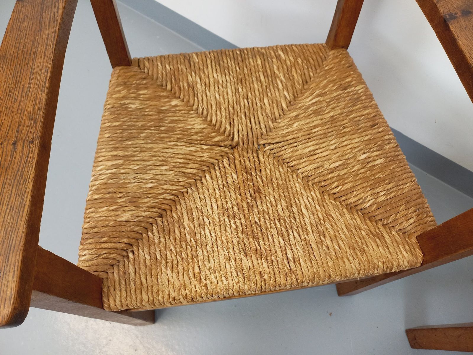 photo furniture 2 Brutalist Armchairs In Oak And Straw