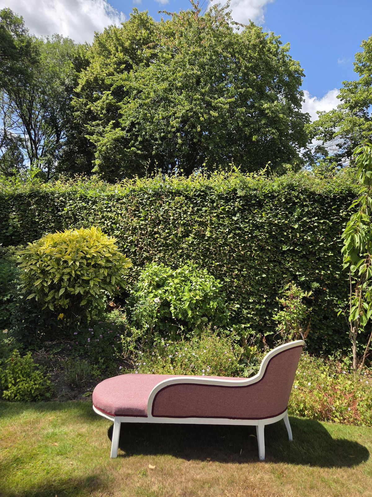Cream Painted Chaise Longue With Herringbone Tweed Upholstery photo vintage