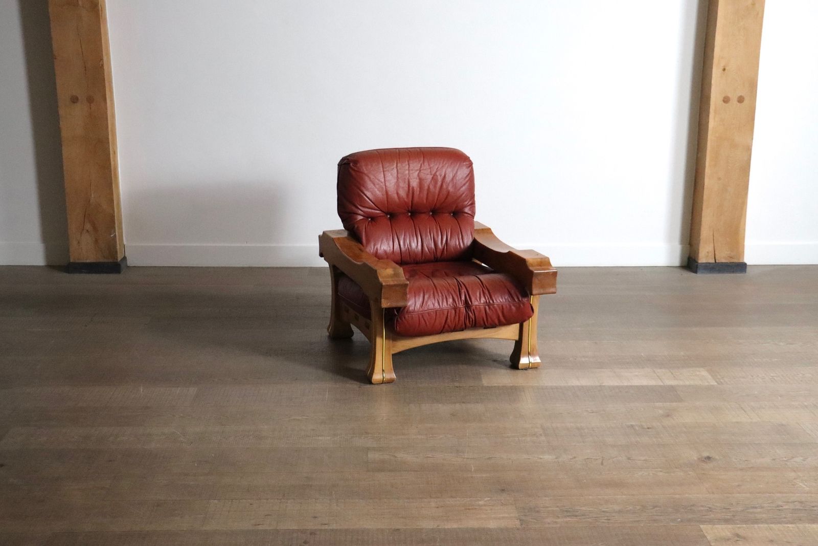 Hussar Lounge Chair By Luciano Frigerio, Italy 1970s photo for sale