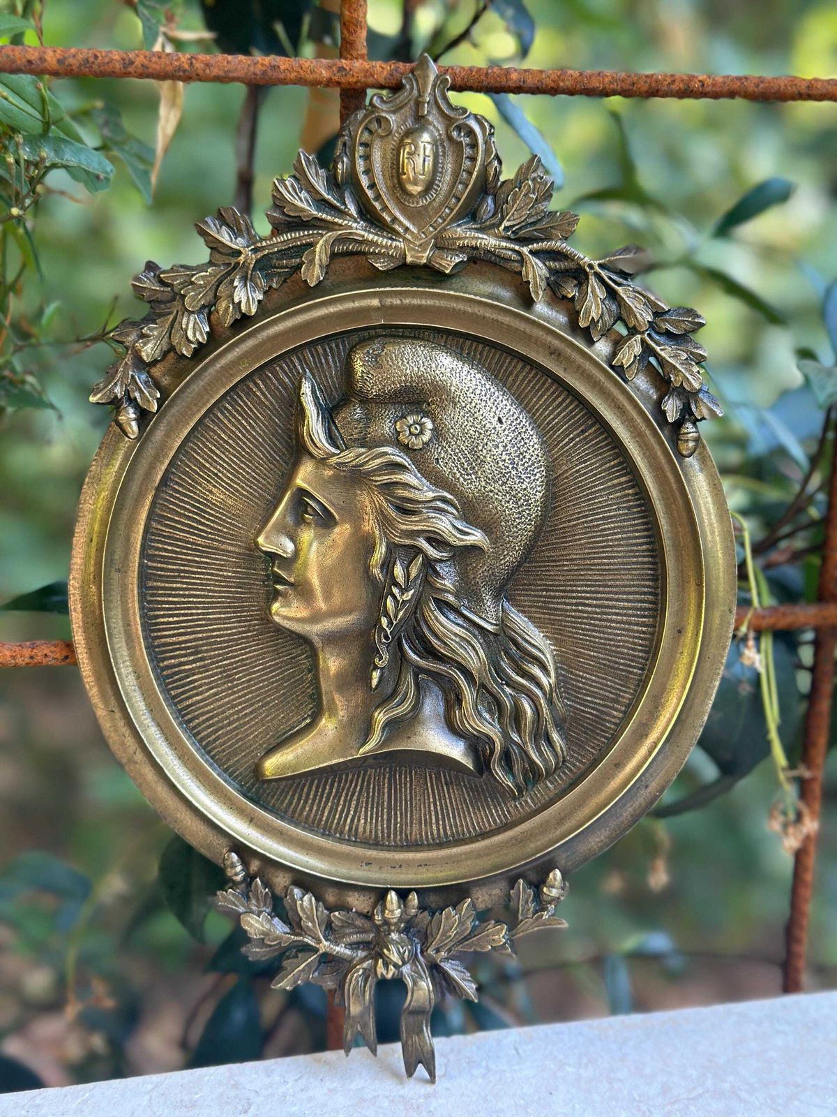 French Antique Bronze Plaque Of Marianne, Phrygian Bonnet, Rf , 1870, French Republic, Art Patriotique Xixe photo furniture