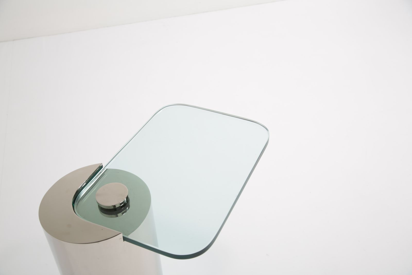 Mid Century Chrome And Glass Cantilever Cocktail Table By Karl Springer, 1970s. photo vintage