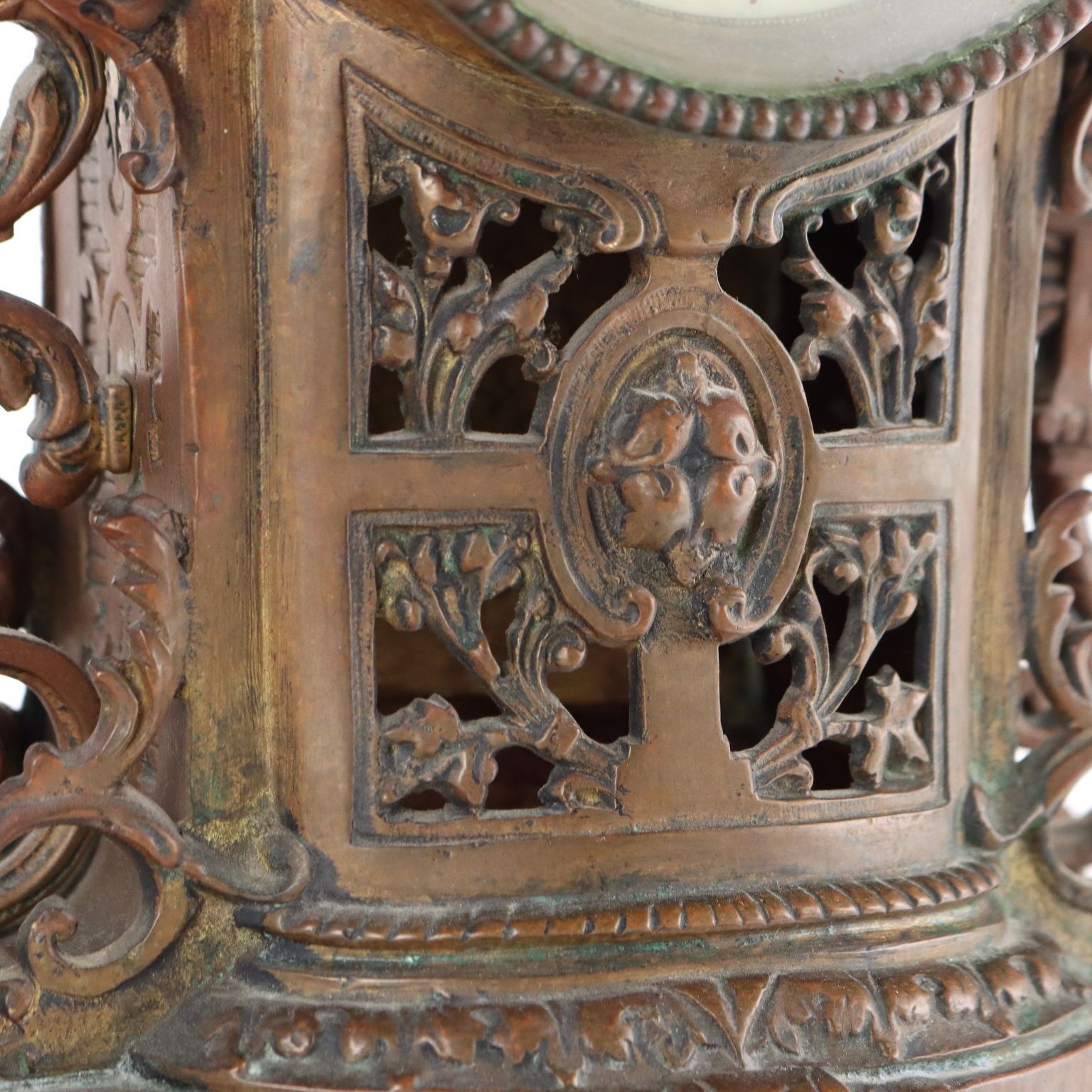 Antique Mantel Clock Eclectic Style Bronze France '800 '900 photo vinterior