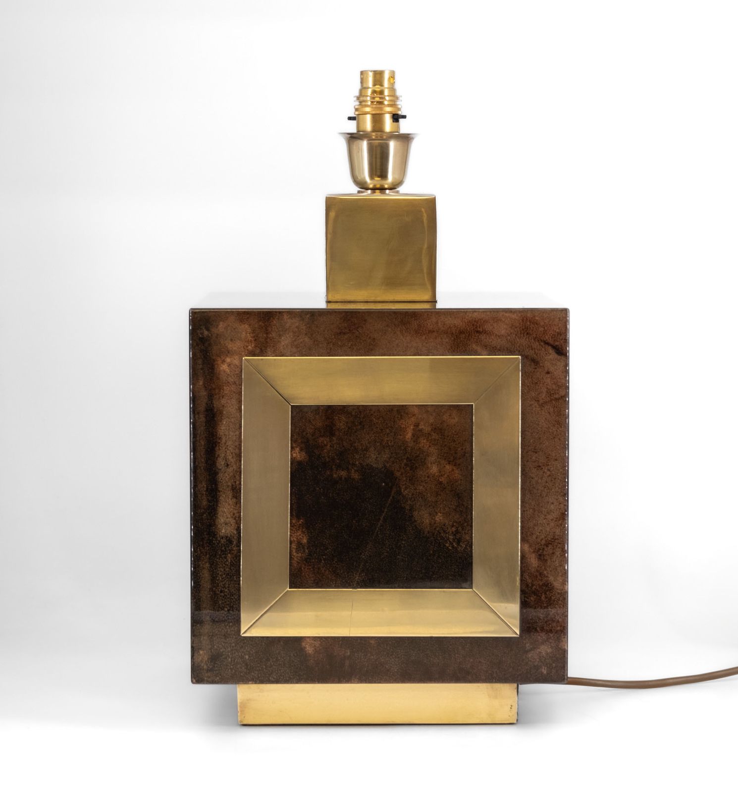 Italian Lacquered Vellum & Brass Large Table Lamp And Shade Attr Aldo Tura 1960 photo furniture