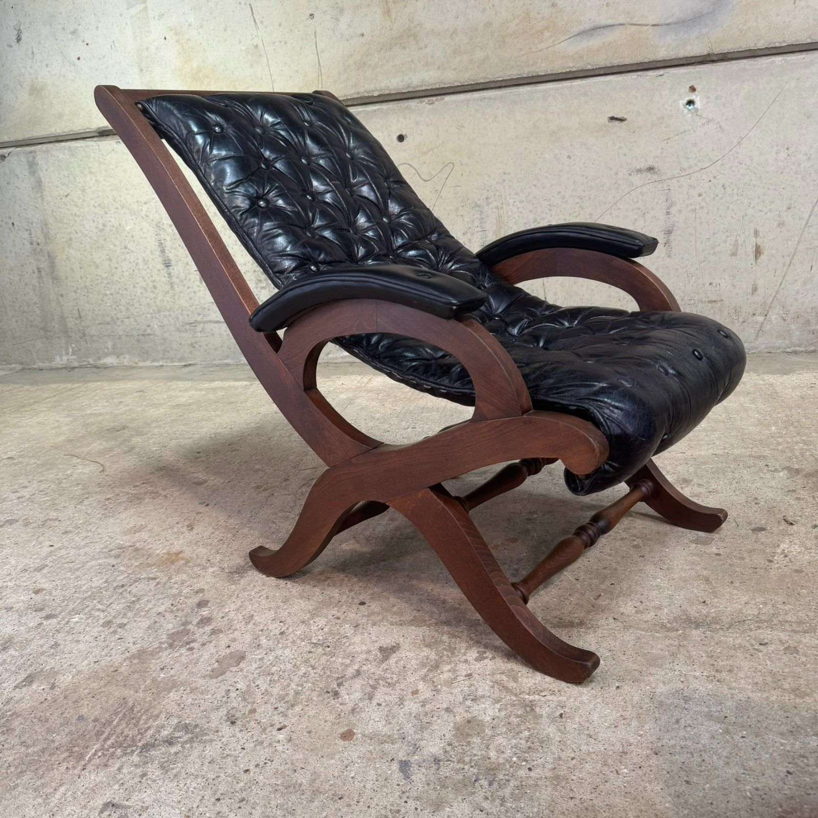 Pair Of 1940s Spanish Slipper Chairs With Footstool – Pierre Lottier For Valenti photo vintage