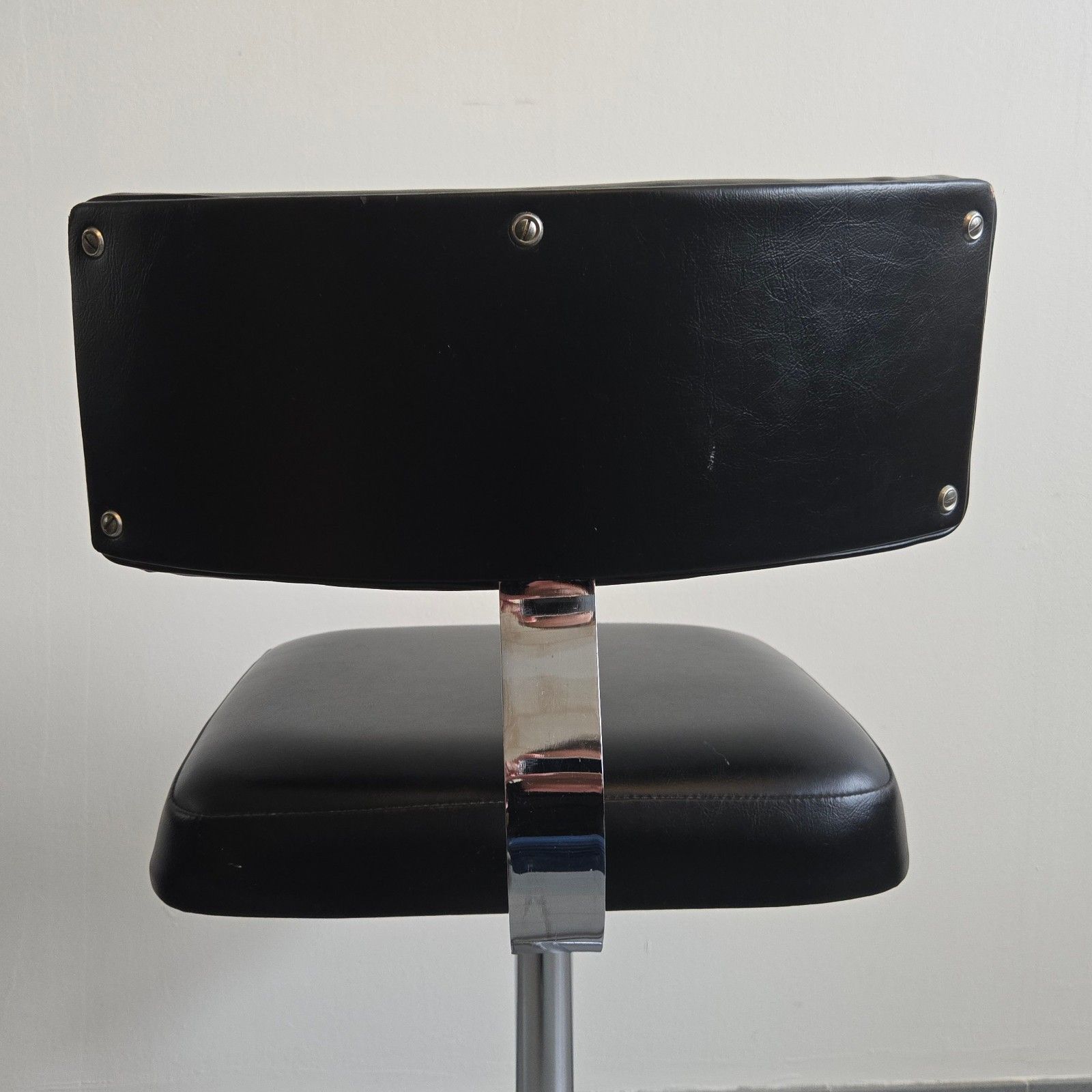 Vintage 1960s Black & Metal Chrome 60s Retro Swivel Skai Bar Stool photo vintage
