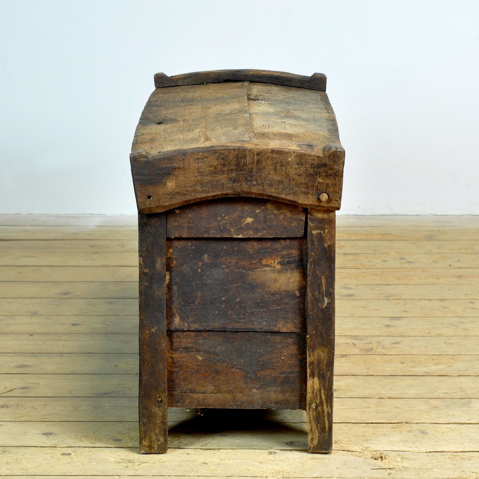 Antique Shepherd’s Chest, Circa 1850 photo vinterior