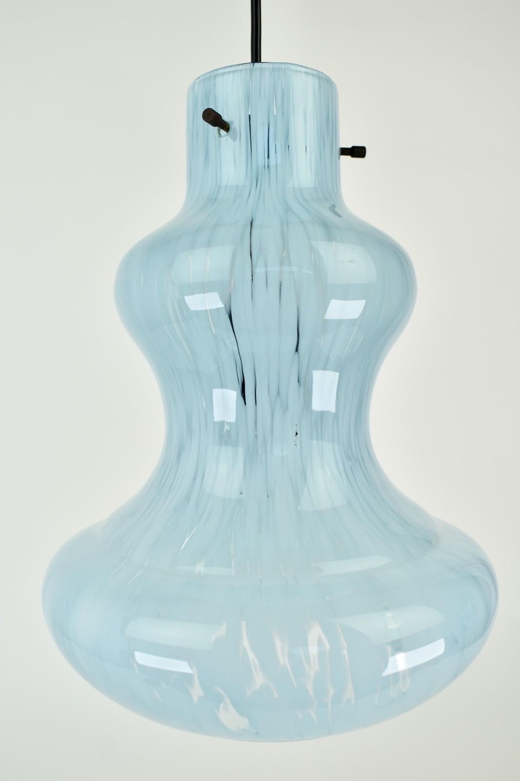1960s Cloud Glass Pendant Light Blue Mid Century Modern | Ceiling Lamp Murano Glass Gino Vistosi | Italian Vintage Clichy Massimo Vignelli photo vinterior