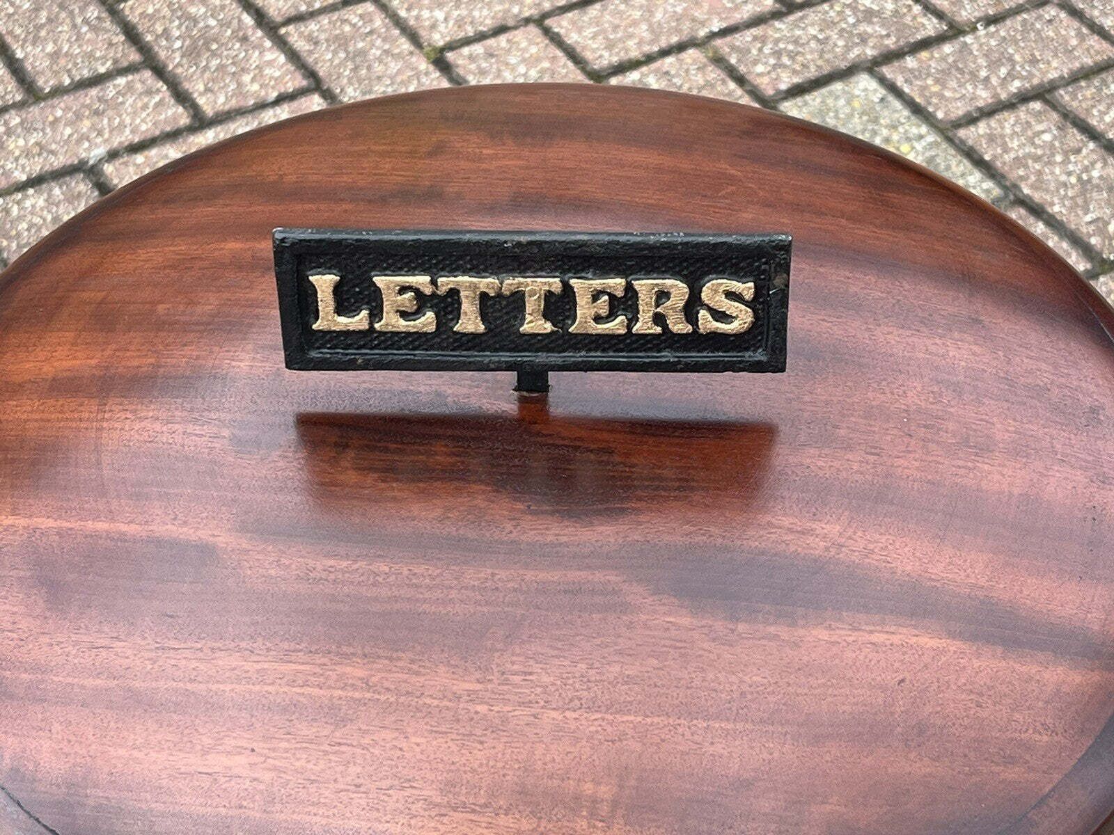photo vintage Antique Country House Letter/ Pillar Box, Large In Size