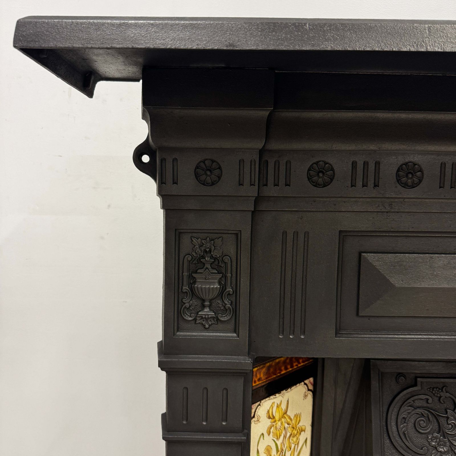 photo furniture Antique Victorian Tiled Cast Iron Combination Fireplace