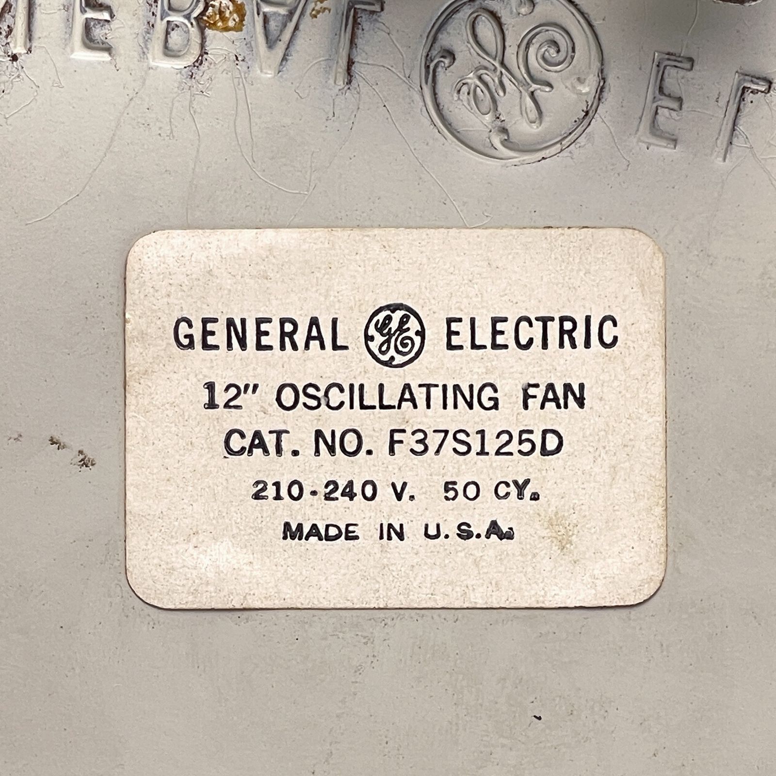 photo vinterior Vintage Fan By General Electric, USA 1950s