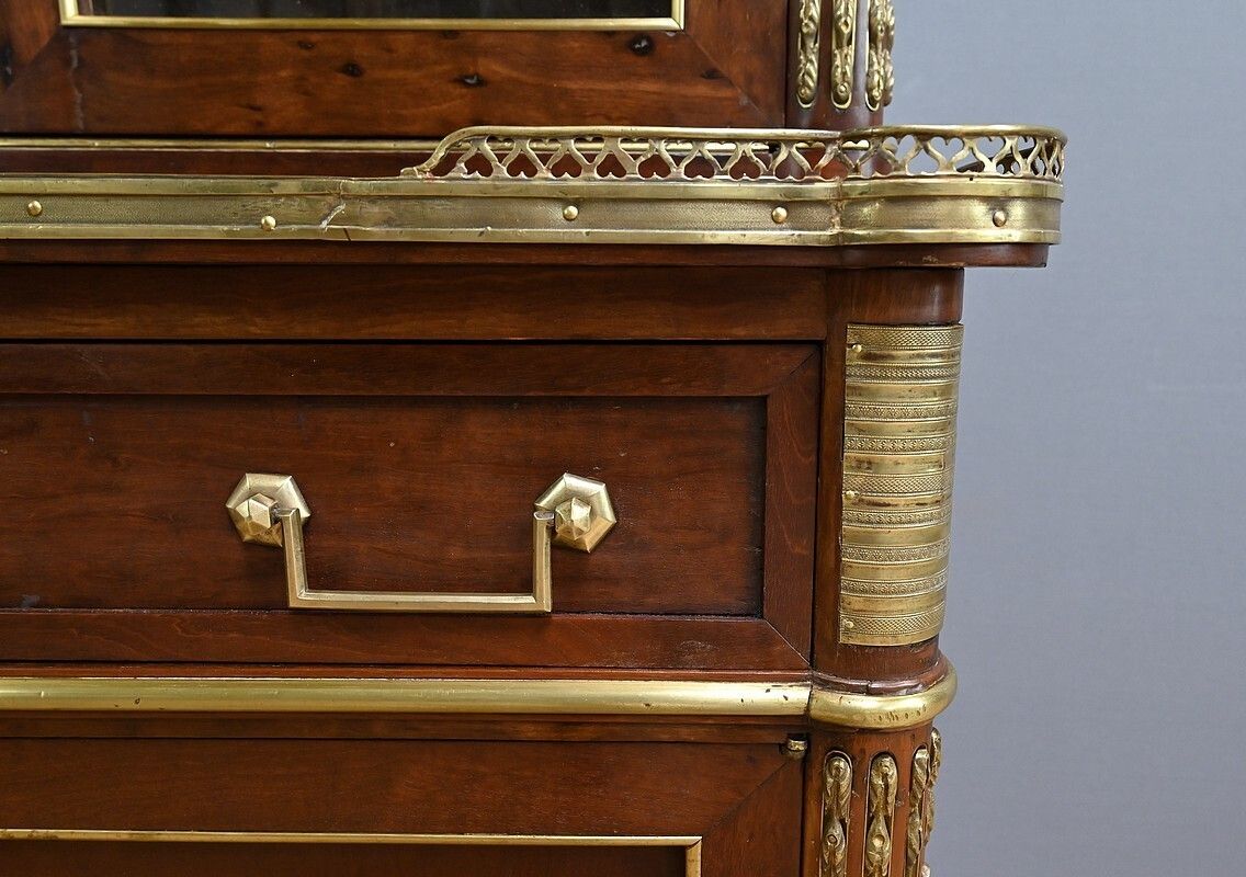 photo buy Mahogany Library Scriban, Louis XVI Style – Mid 19th Century