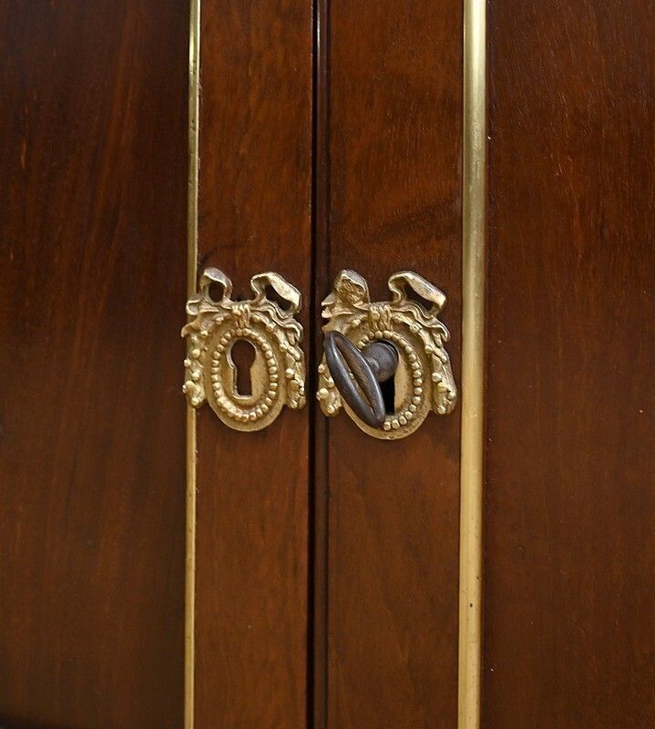 photo vintage Mahogany Library Scriban, Louis XVI Style – Mid 19th Century