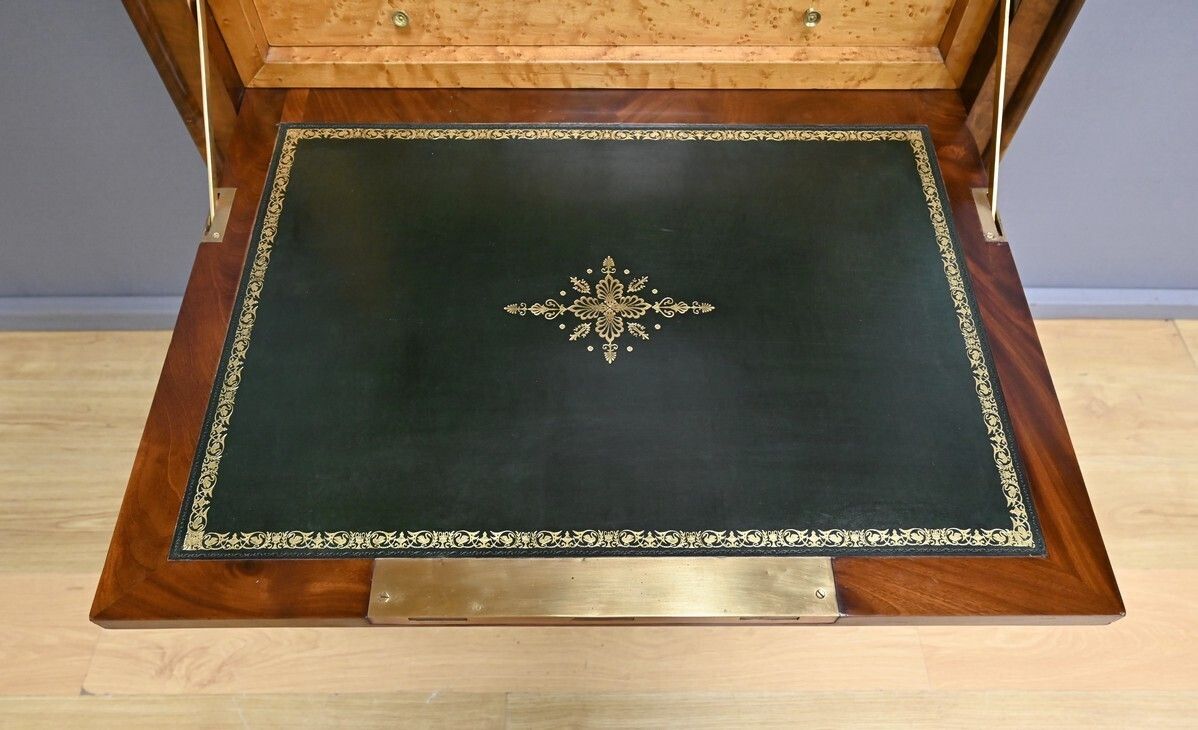 photo for sale Mahogany And Burl Mahogany Secretary, Restoration Period – Part 1 Of The 19th Century
