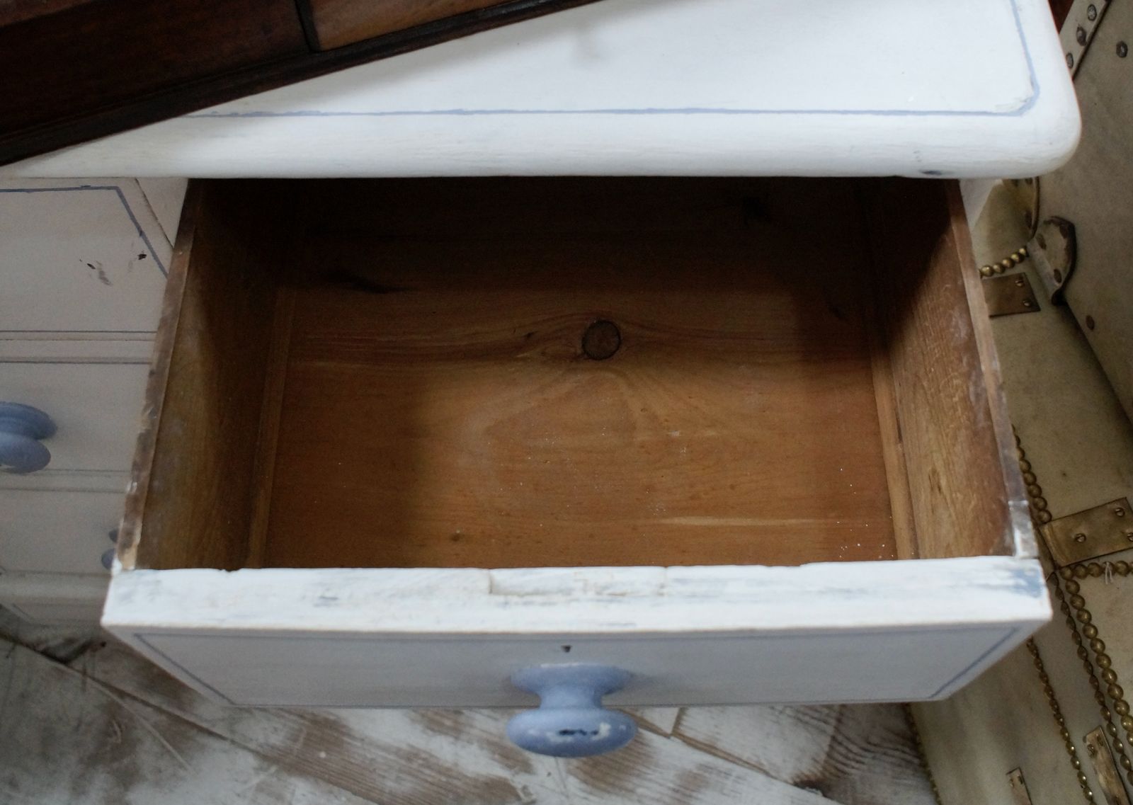 Victorian Painted Chest Of Drawers photo vinterior