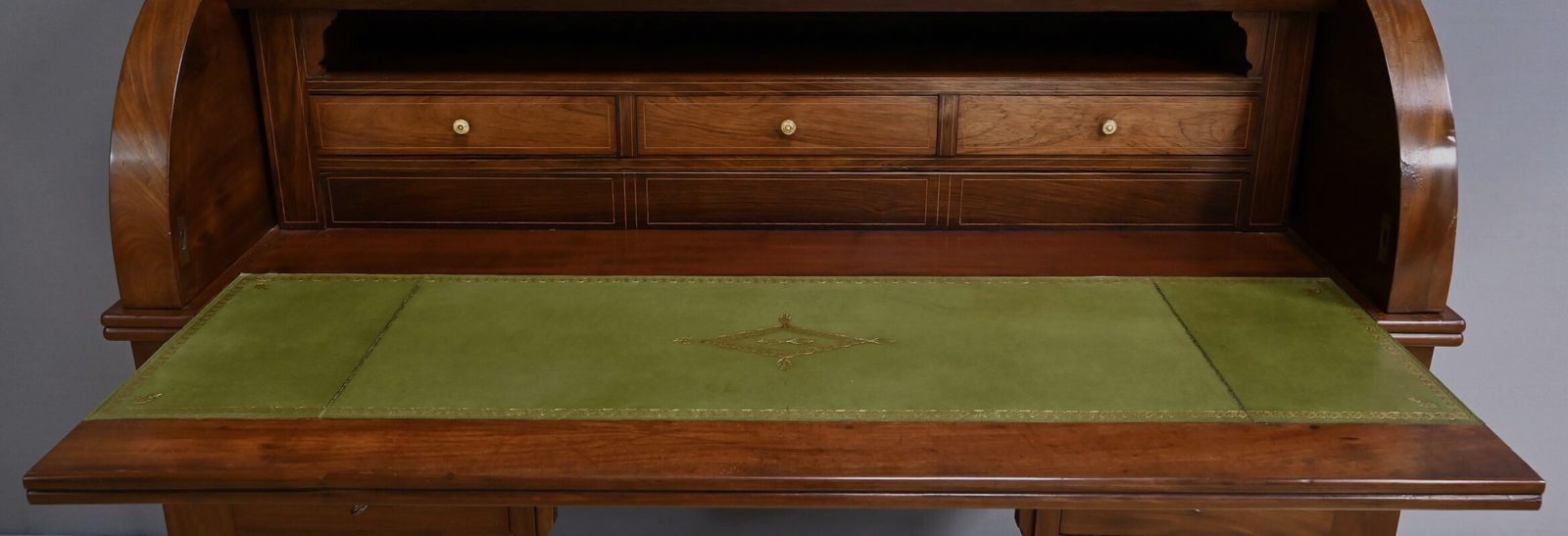 photo buy Mahogany Cylinder Desk, Restoration Period – Part 1 Of The 19th Century