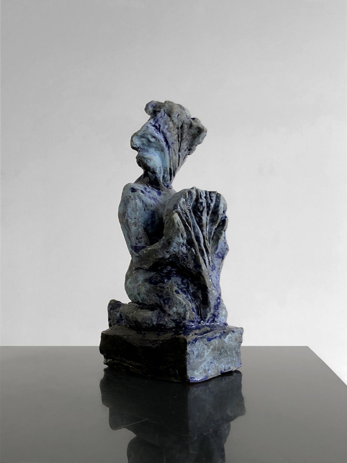 1990 Women Praying Ceramic Sculpture Shabby Chic Classic Yoga Spiritualite