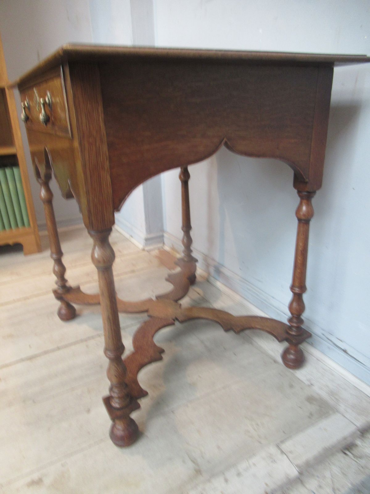 Oak Side Table  In The William And Mary Style Dating From Around 1910 photo 375.0