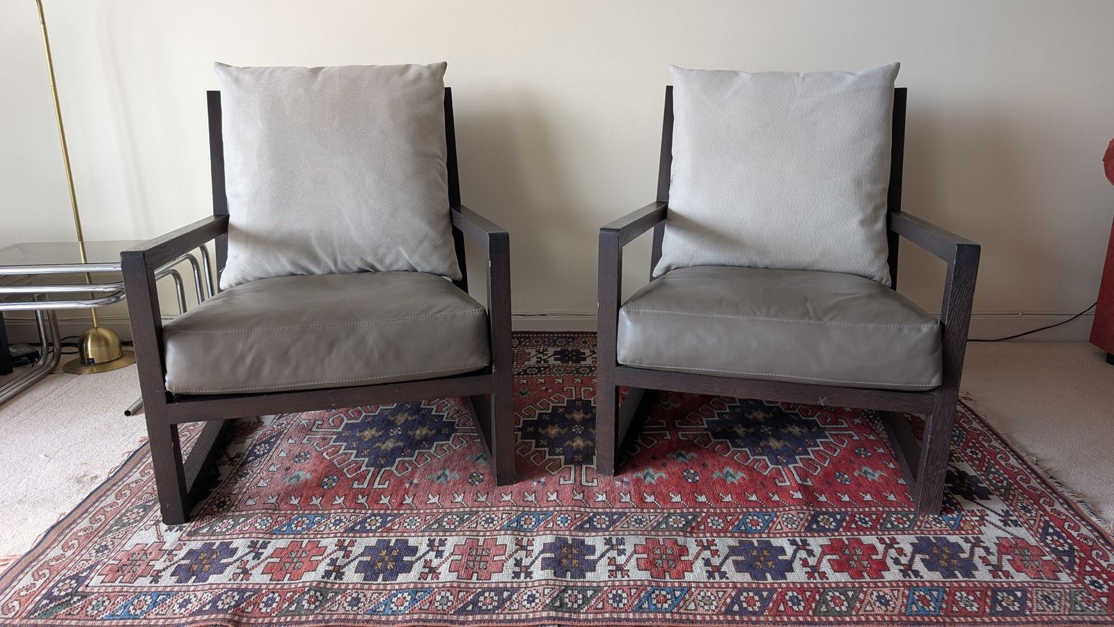 Pair Of Elegant B&B Italia Maxalto Clio Armchairs photo Furniture