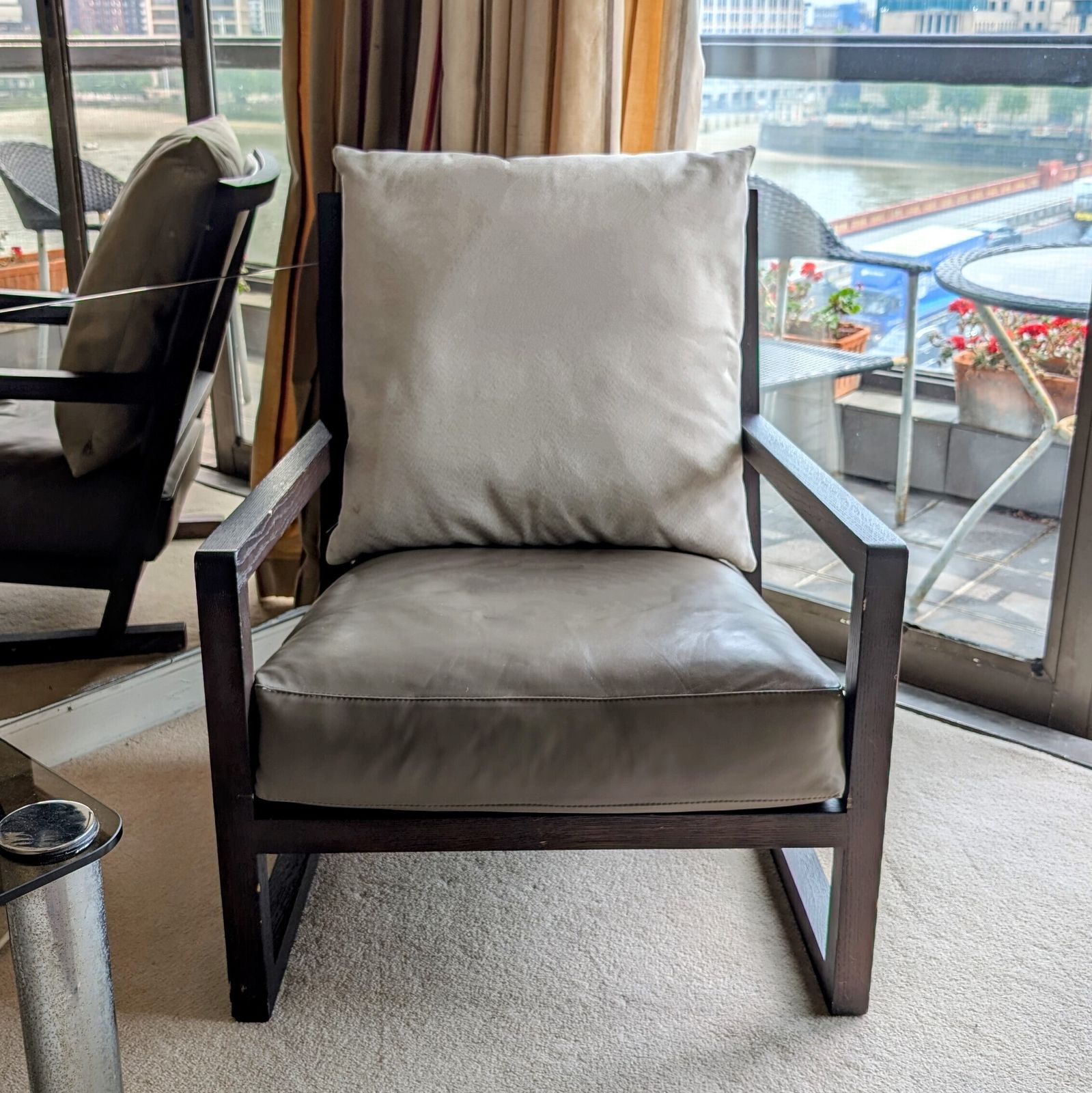 Pair Of Elegant B&B Italia Maxalto Clio Armchairs photo for sale