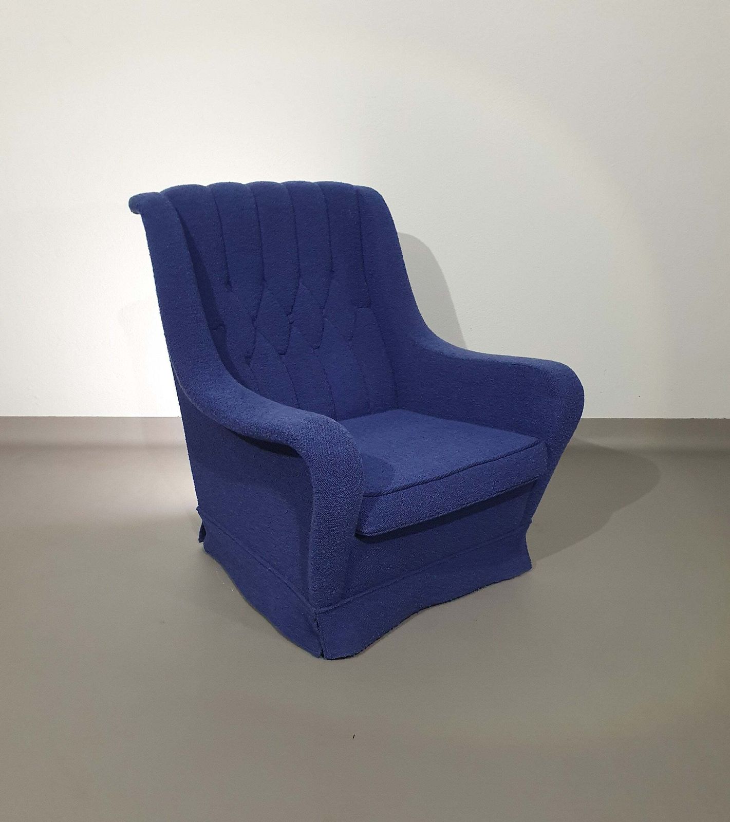 Graceful Arm Chair / Wool Bouclé / 70's
