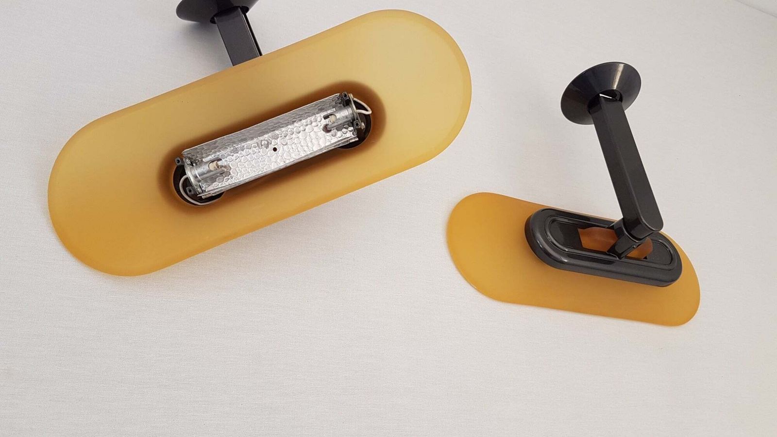 5 X Yellow Glass And Metal Wall Sconce Jill   Perry King, Santiago Miranda And Gianluigi Arnaldi For Arteluce, 1980s photo 275.0