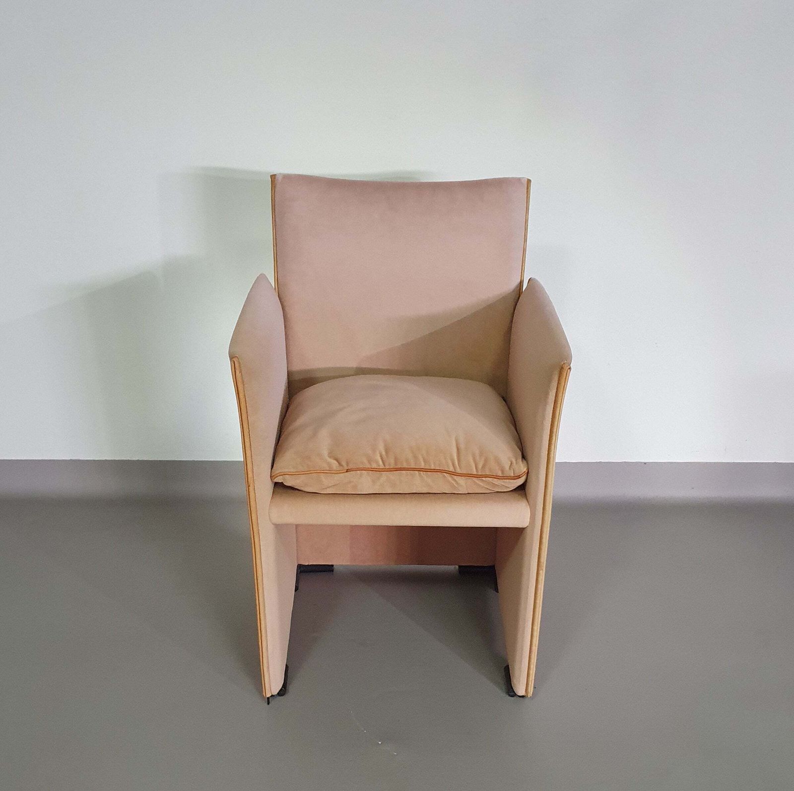 photo buy Set (6) By Mario Bellini 401 Break Chairs For Cassina, 1990s
