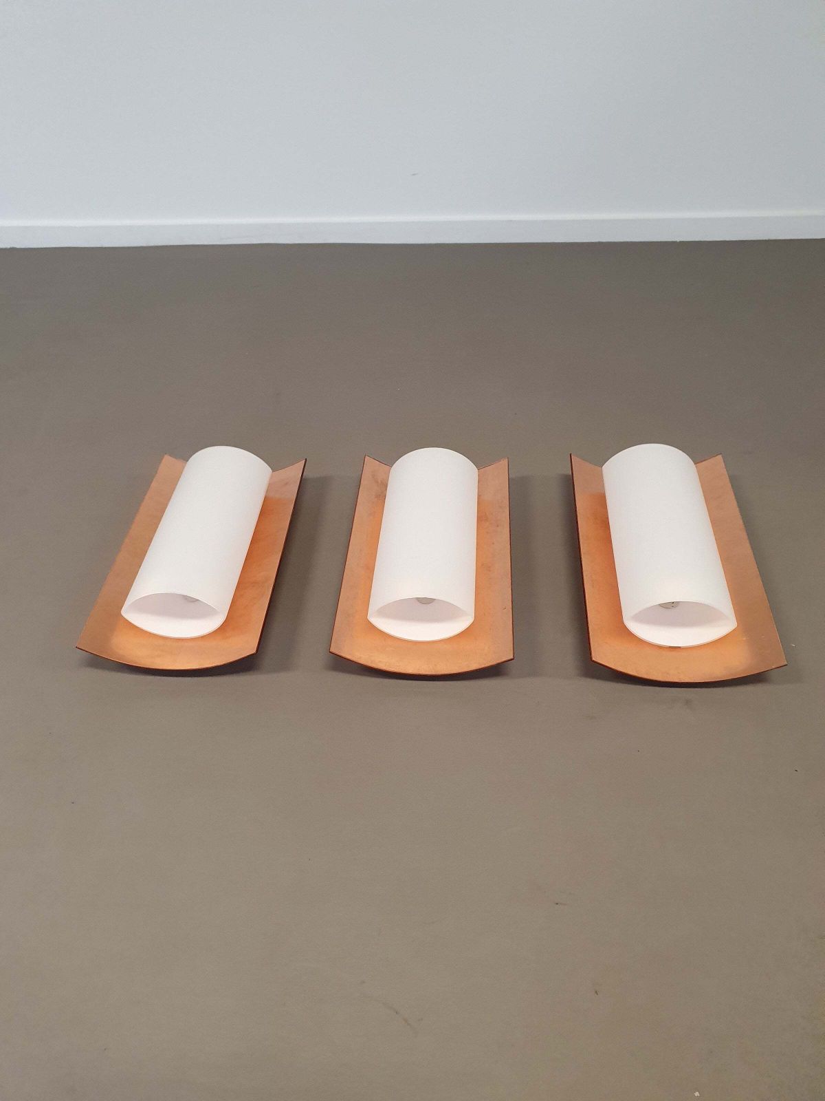 3 X Bankamp Leuchten Sconces / Wall Lights '80s White Glass / Glass With A Layer Of Copper. Wide 22 X Height 49 X Depth 10 Cm #Bankampleuchten photo for sale