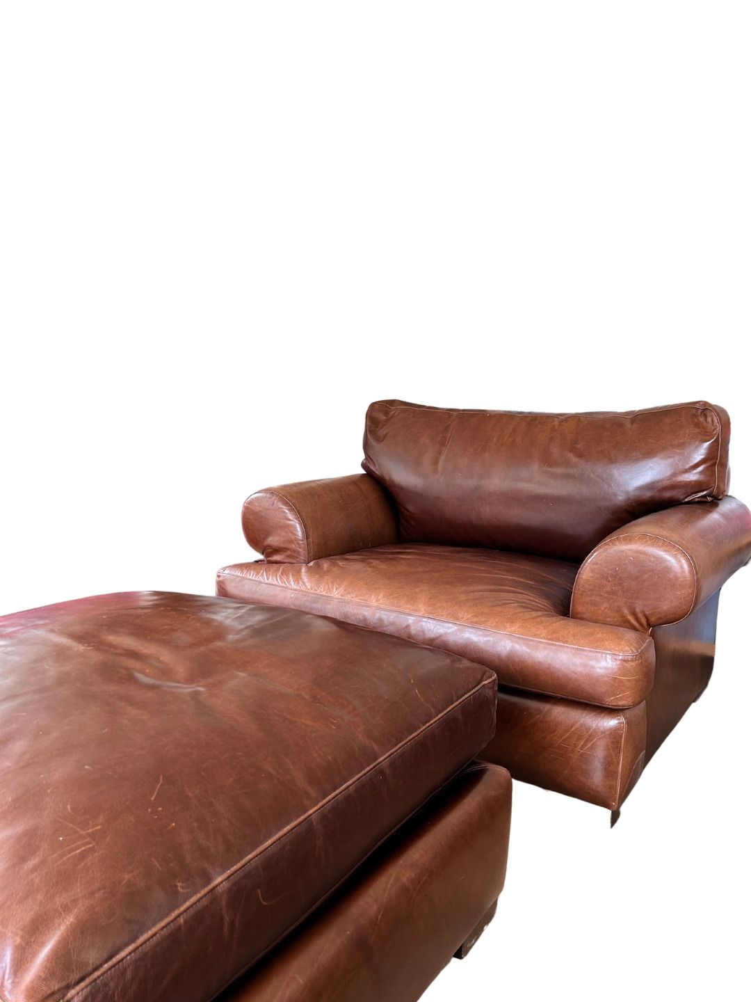 photo furniture Montauk 2008 Abc Leather Baroque Oversized Armchair