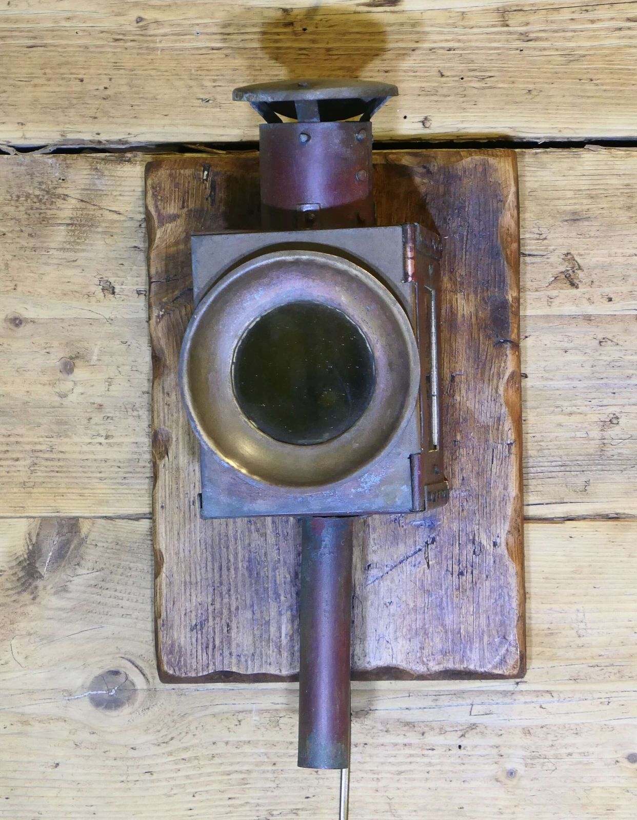 A Superb Pair Of Copper And Iron Railway Carriage Lamps photo 1194.0