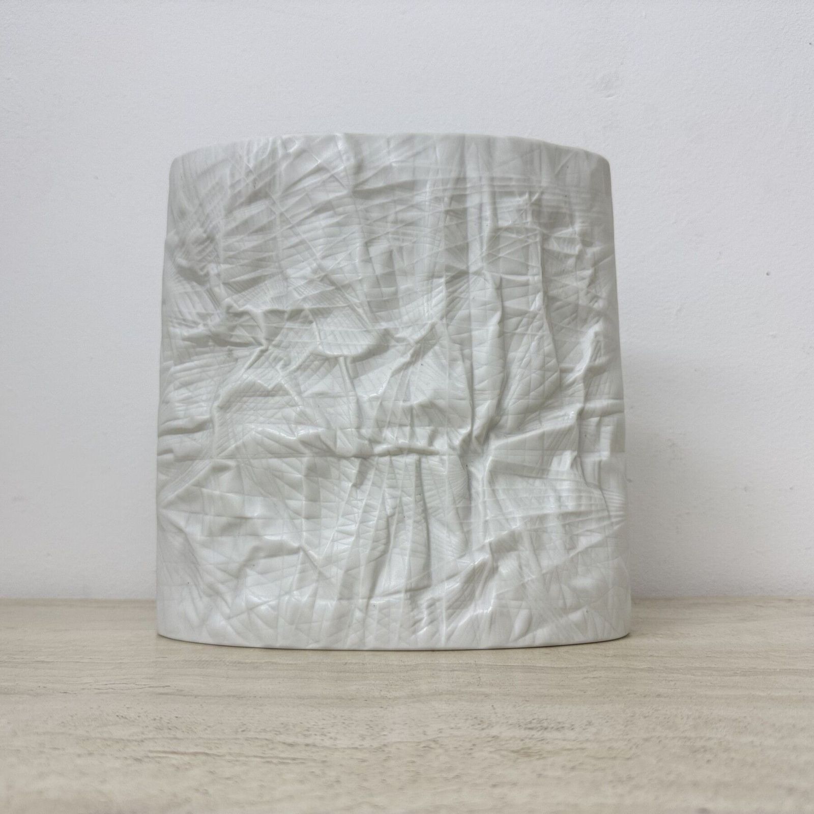 Martin Freyer Rosenthal Bisque Porcelaine Paper Relief Vase Op Art 1970s photo furniture