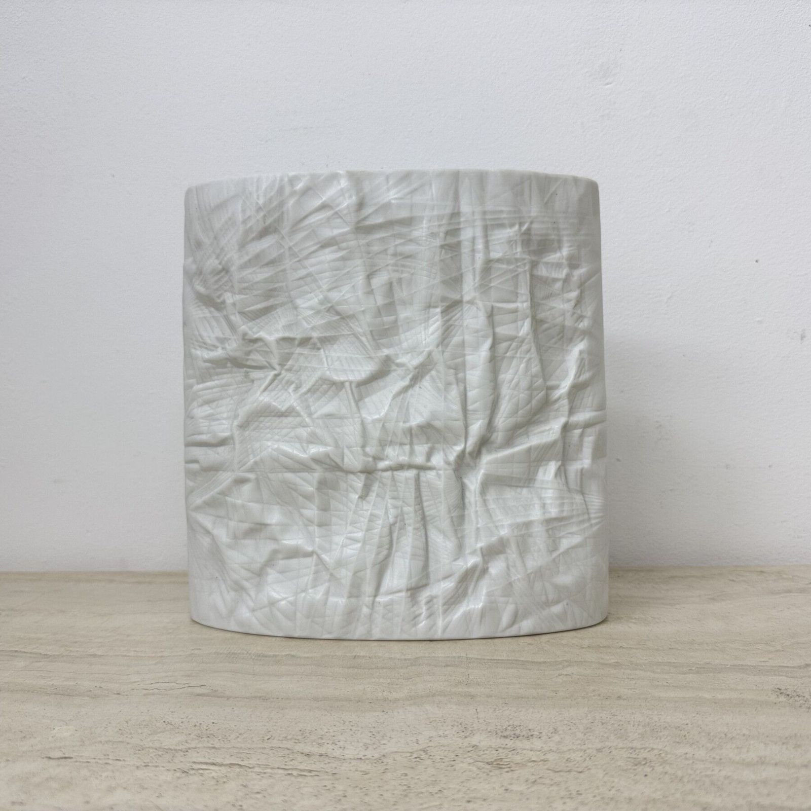 Martin Freyer Rosenthal Bisque Porcelaine Paper Relief Vase Op Art 1970s photo for sale