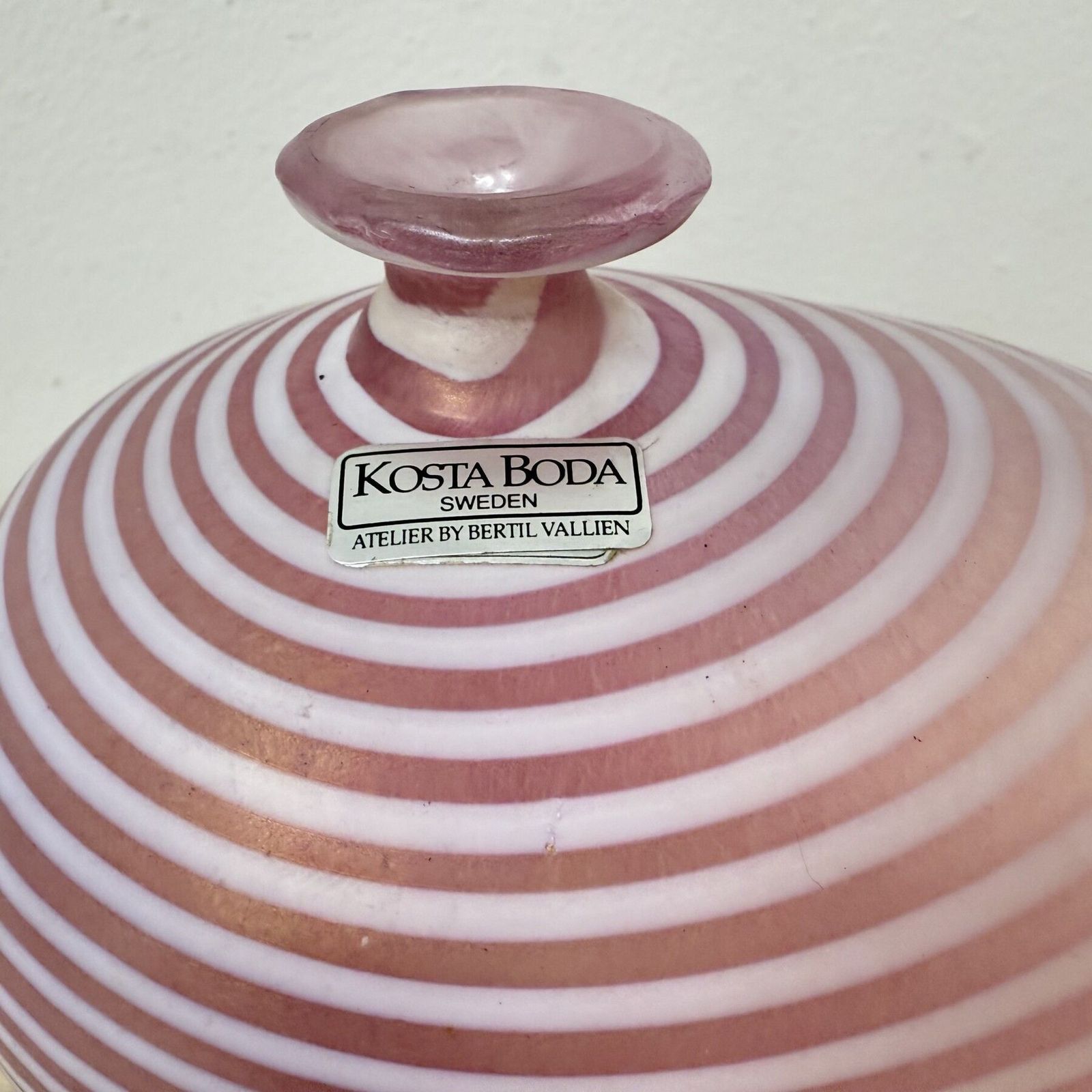 Bertil Vallien For Kosta Boda Sweden Pink Glass Vase , 1990s photo vinterior