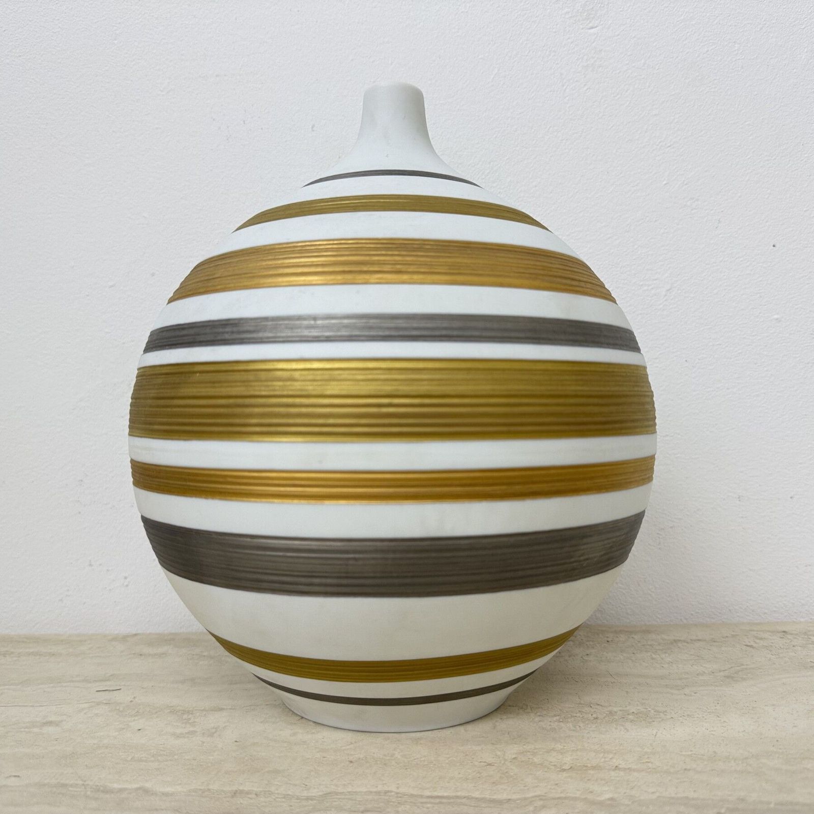 Home Decor Mid Century Design Porcelain Vase By Hutschenreuther, 1970s photo