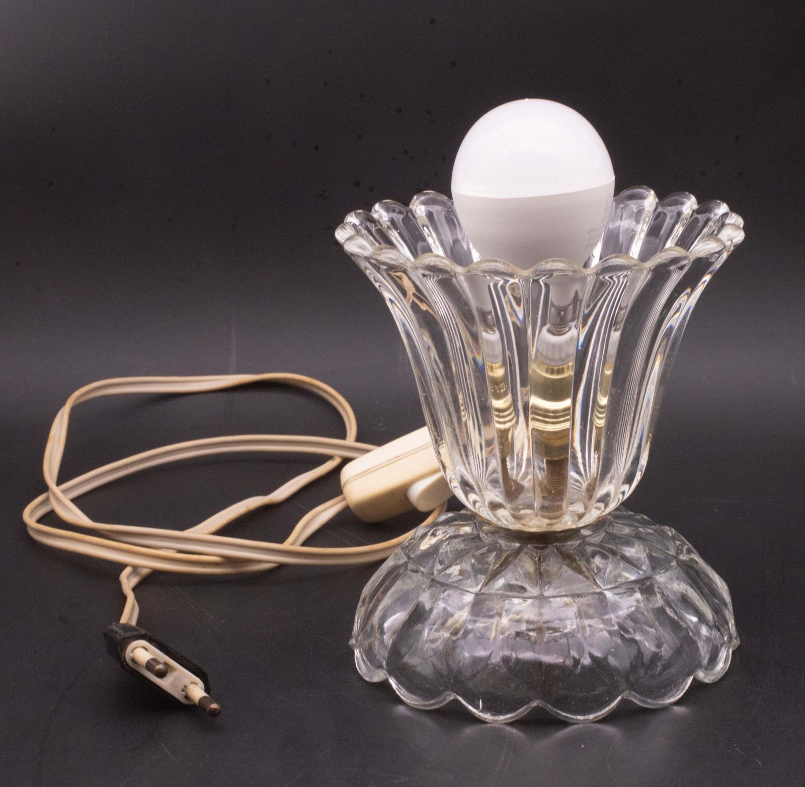 Art Decò Murano Glass Table Lamp Leave By Barovier E Toso, 1950 photo vinterior