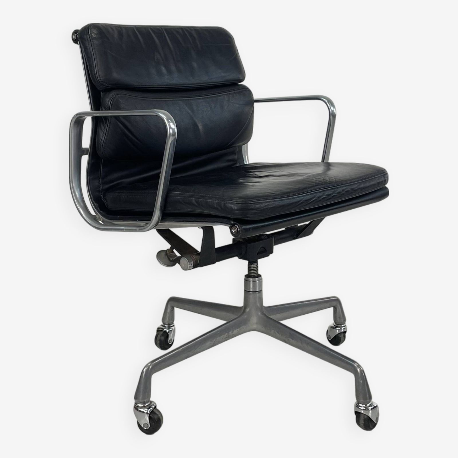 Eames Herman Miller Black Leather Soft Pad Group