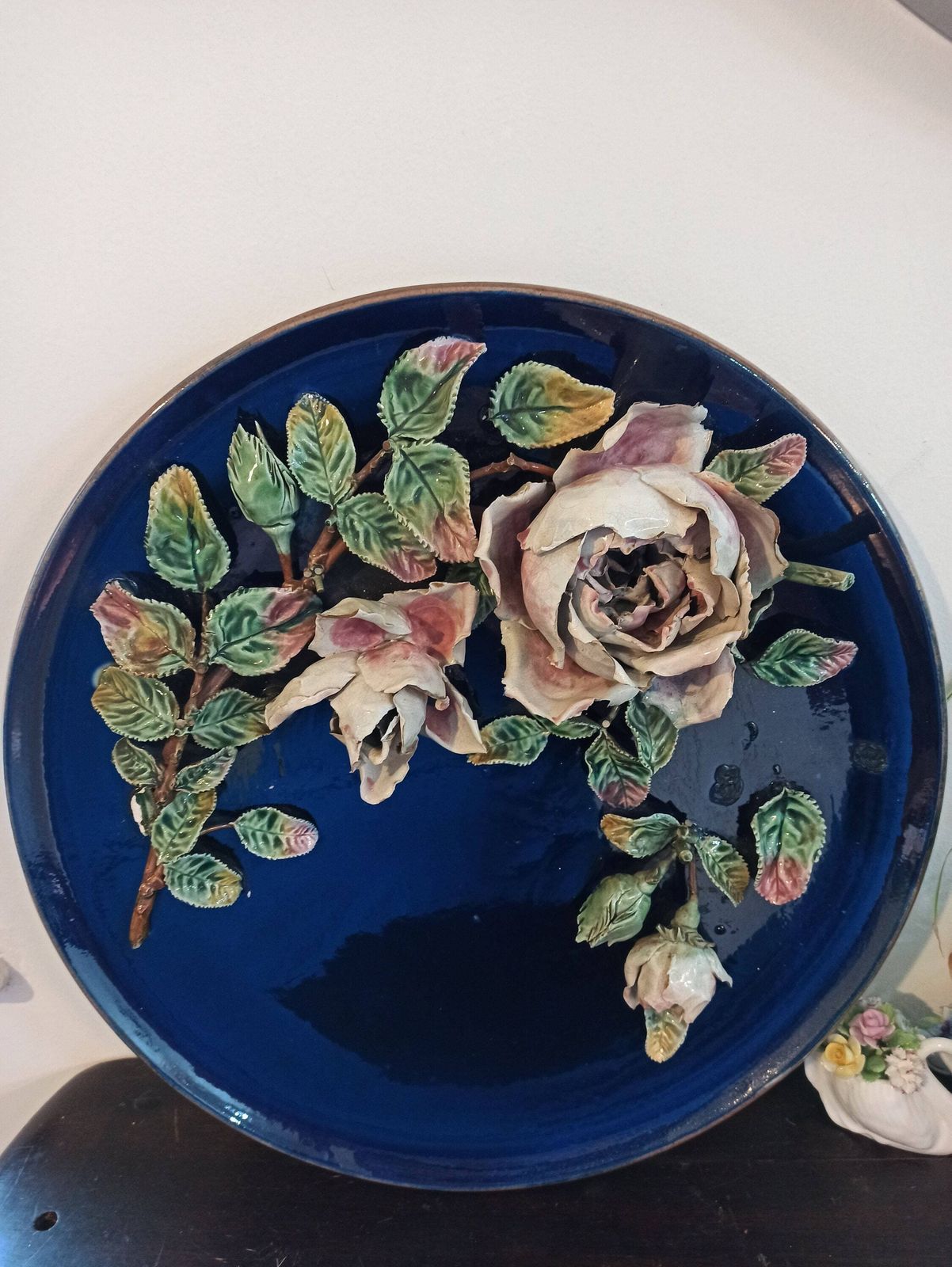 Antique Majolica Large Wall Plate. Roses And Cobalt Blue. High Relief. 19th Century.