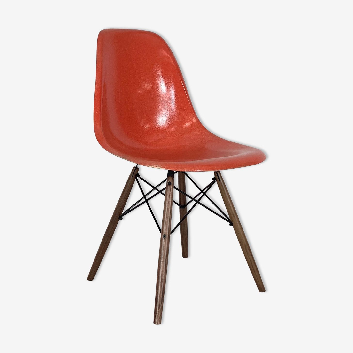 Dsw Chair By Charles And Ray Eames Herman Miller Edition