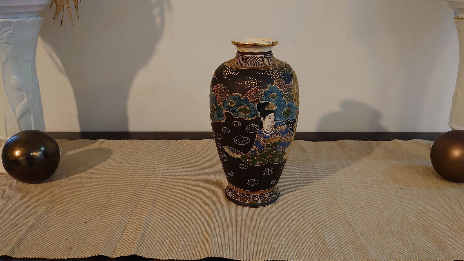 Japanese Satsuma Vase   Probably 1910s Or Early 1920s   Excellent Condition!