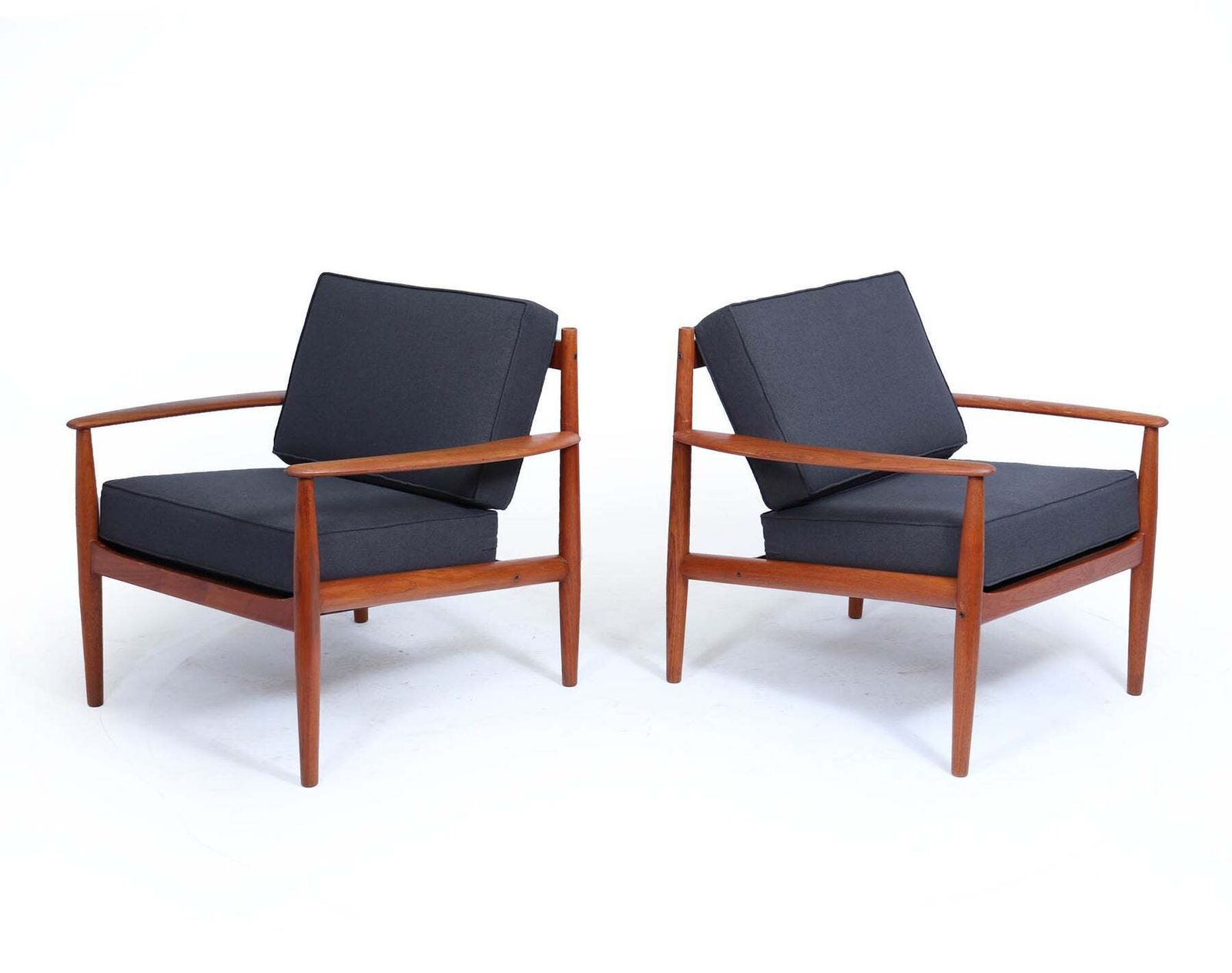 Pair Of Grete Jalk Teak Lounge Chairs For France & Søn photo furniture