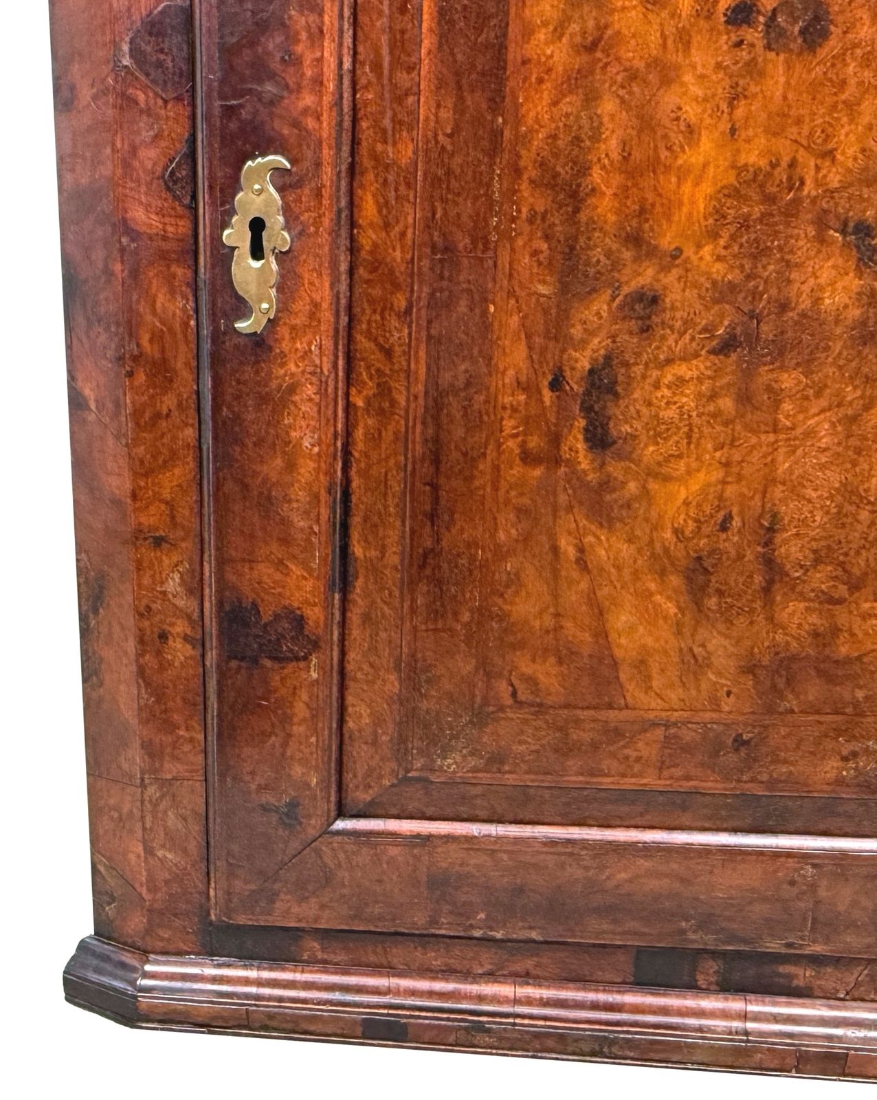 Queen Anne Burr Walnut Hanging Corner Cupboard (England, Circa 1710) photo Furniture
